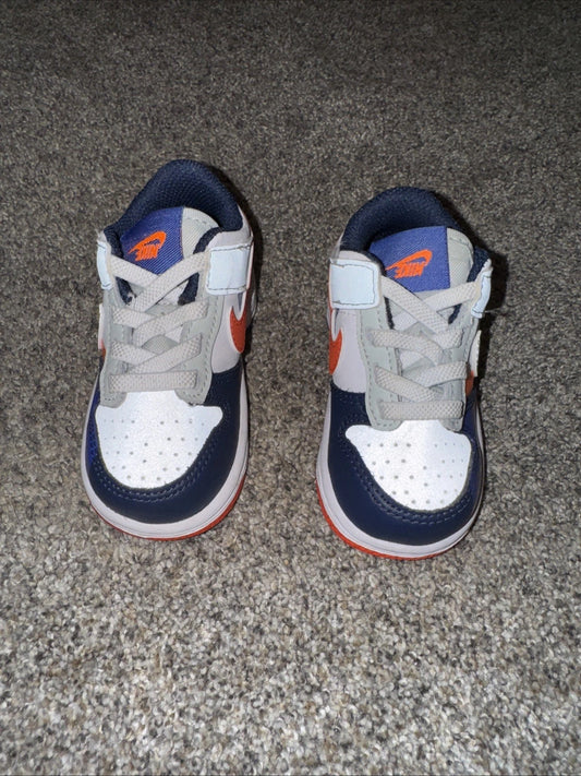 Nike Dunk Low SE (TD) Size 5C White Light Silver Midnight Navy