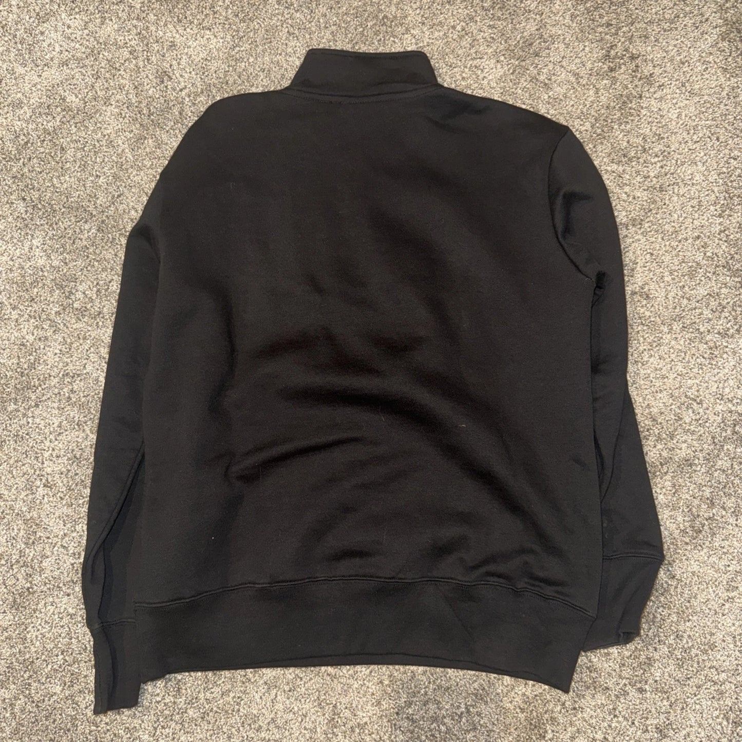 Men’s Medium- Carrots Half Zip Sweatshirt Black