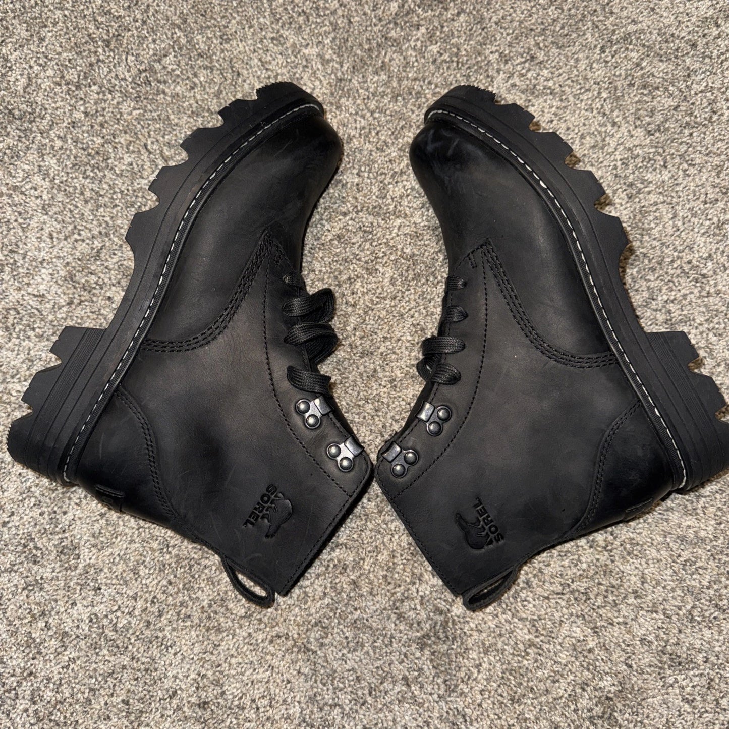 7.5 Women’s - Sorel Boots Black