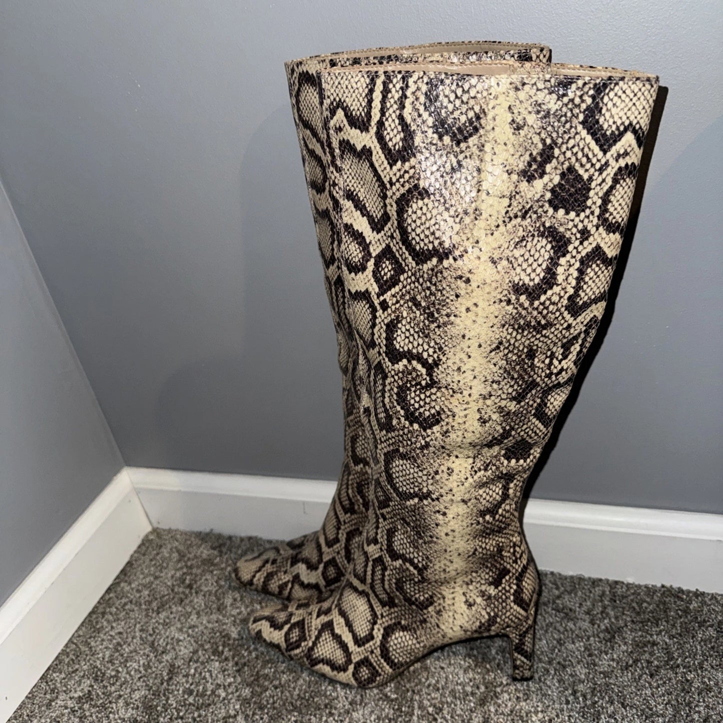 Women’s 7.5- Sam Edelman Boots