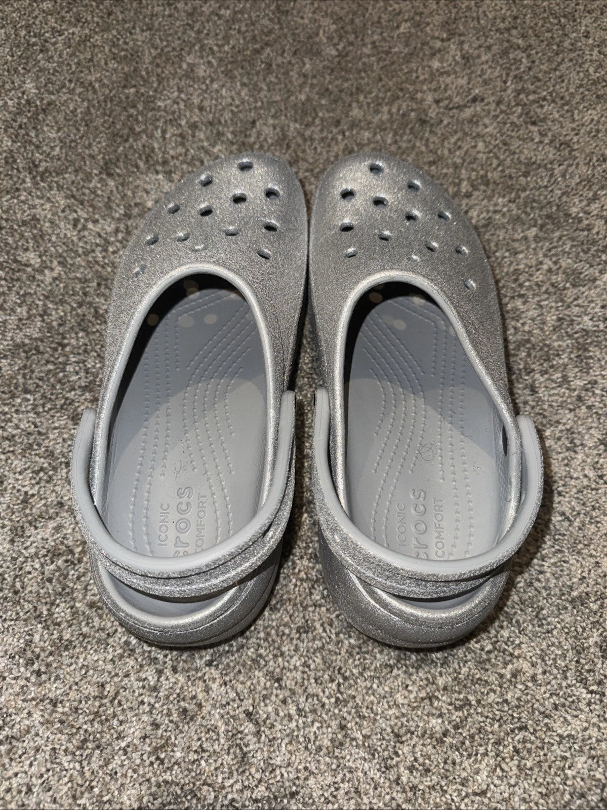 Size 8 Women’s Crocs Silver