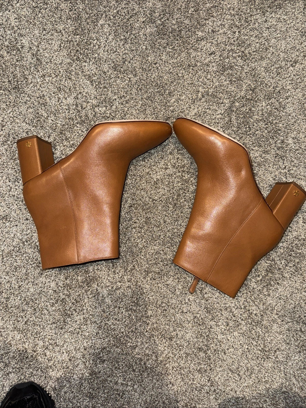 10.5 Women’s Tory Burch Boots