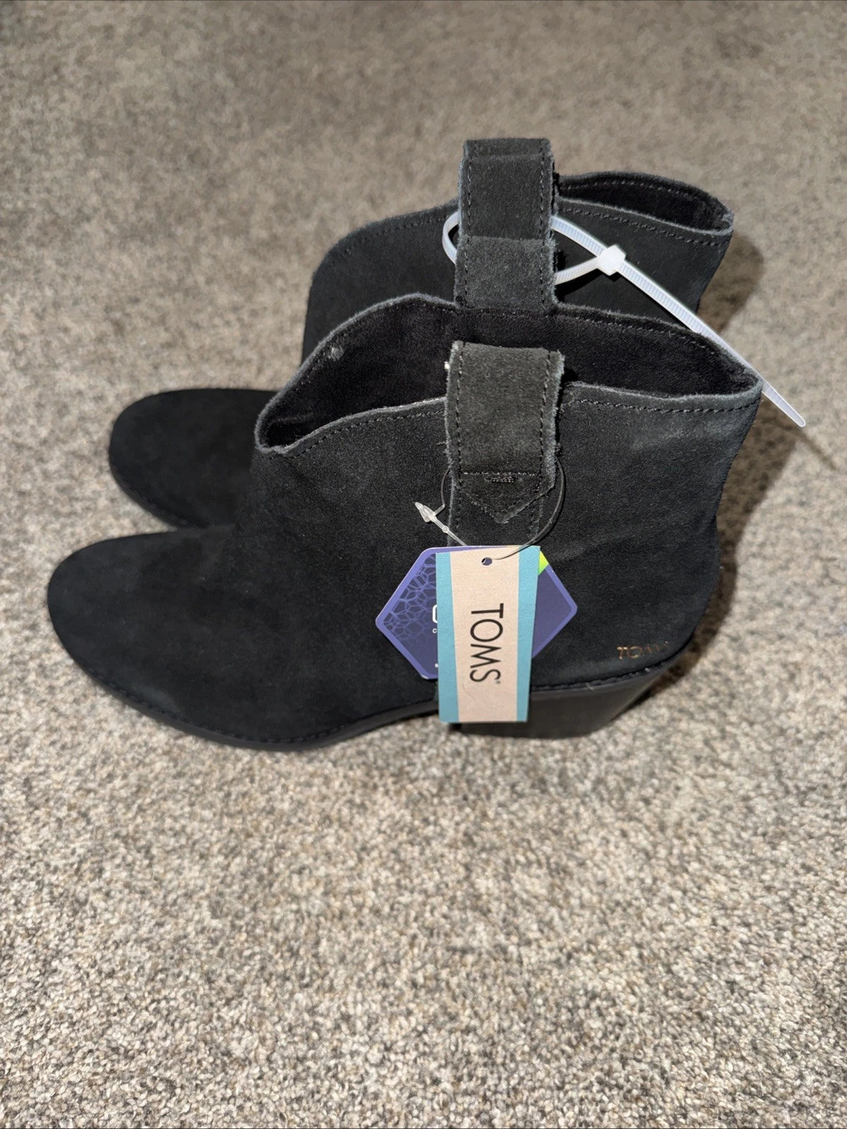 Size 8 Women’s Toms Boot Black