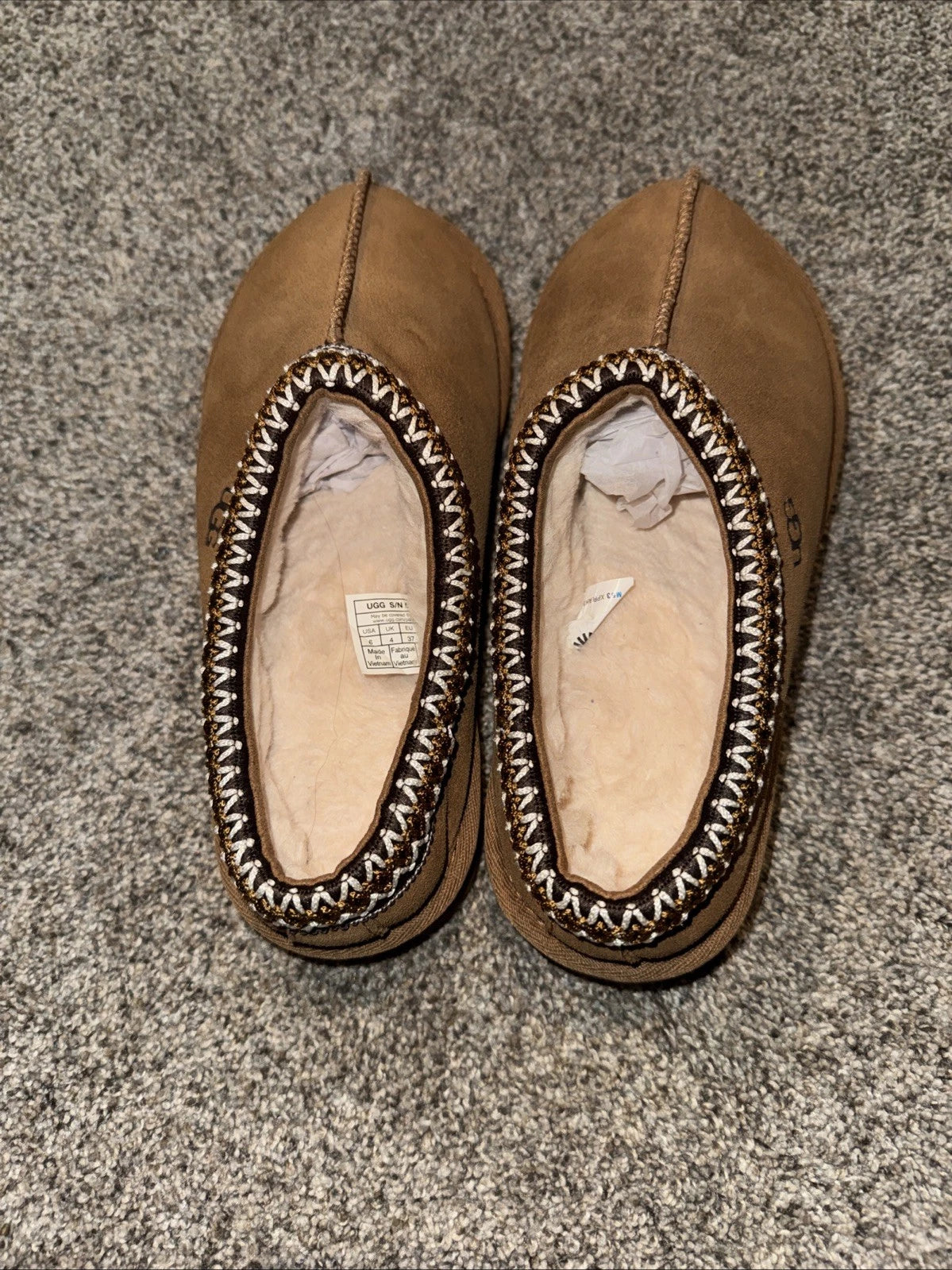 Women’s Size 6 UGG Tasman Brown