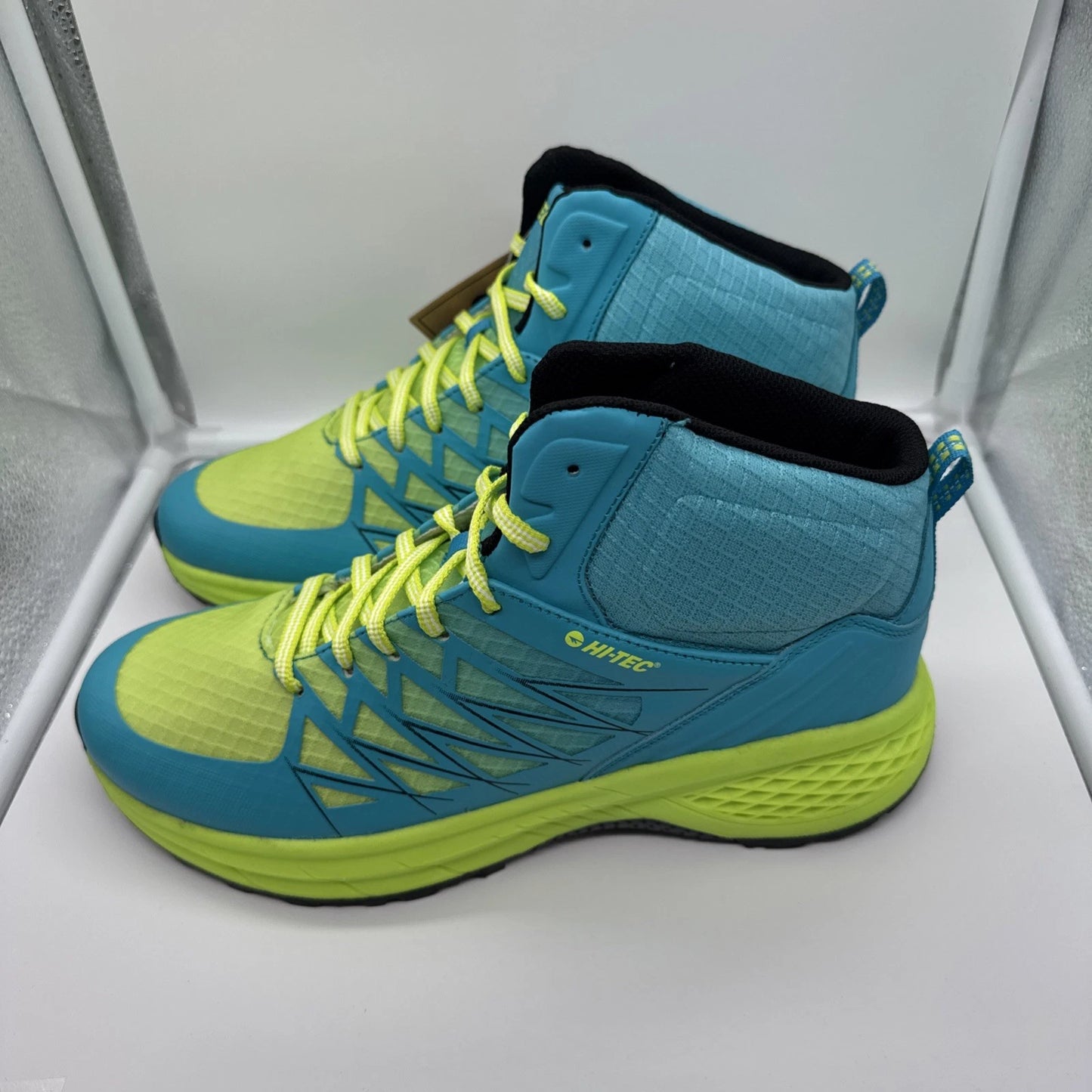 Size 11 Men’s- Hi-Tec Demolisher Mid
