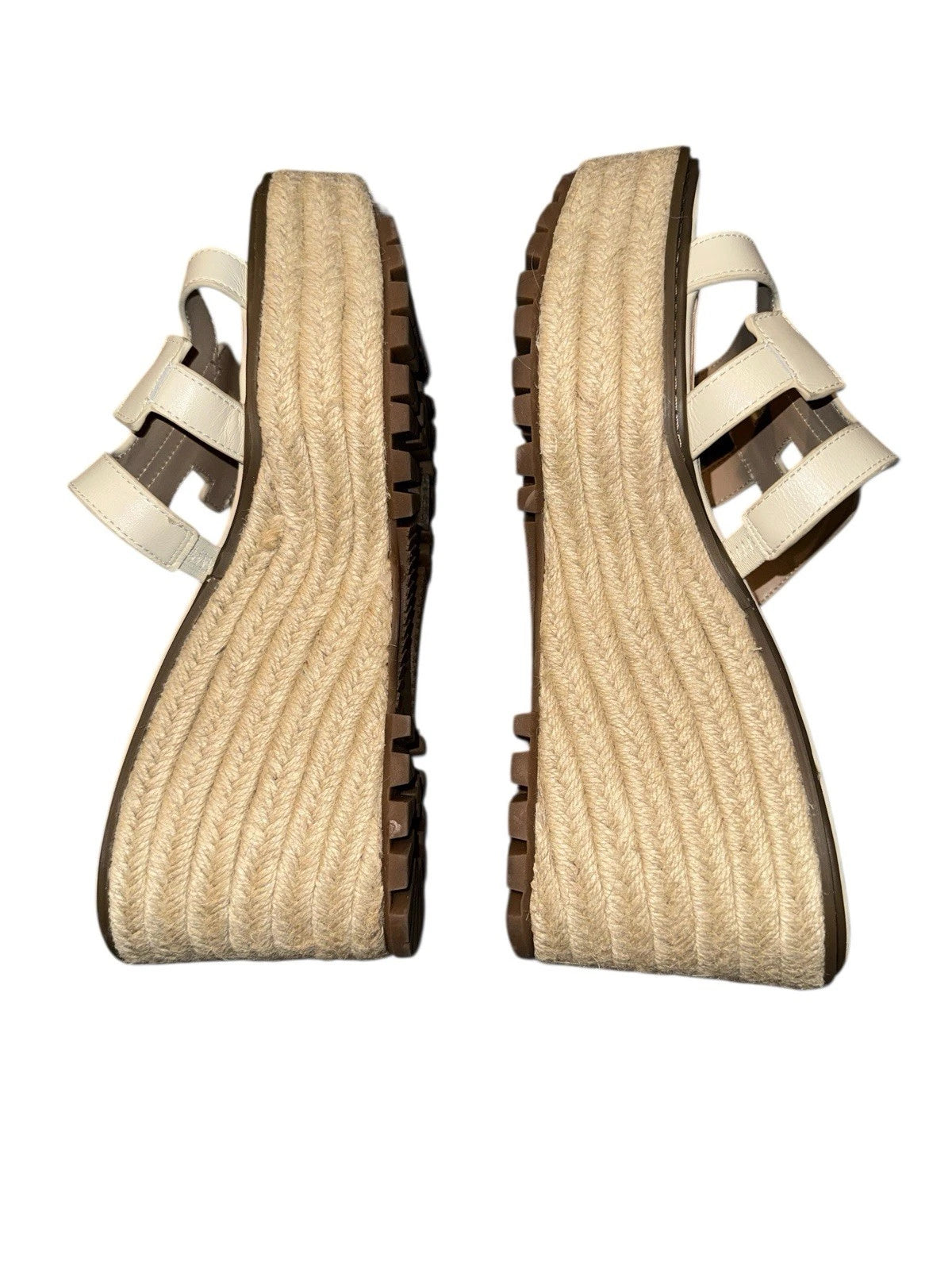Women’s 9.5- Sam Edelman Sandal Ivory
