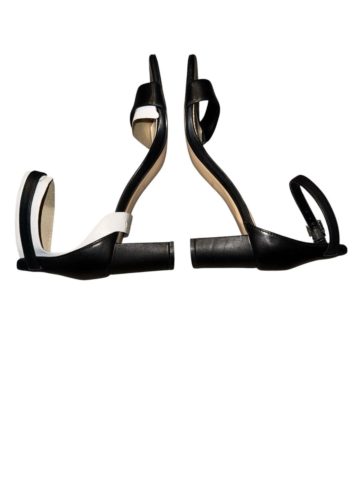 Women’s Size 7- Nine West Shoes- Black- Open Toe