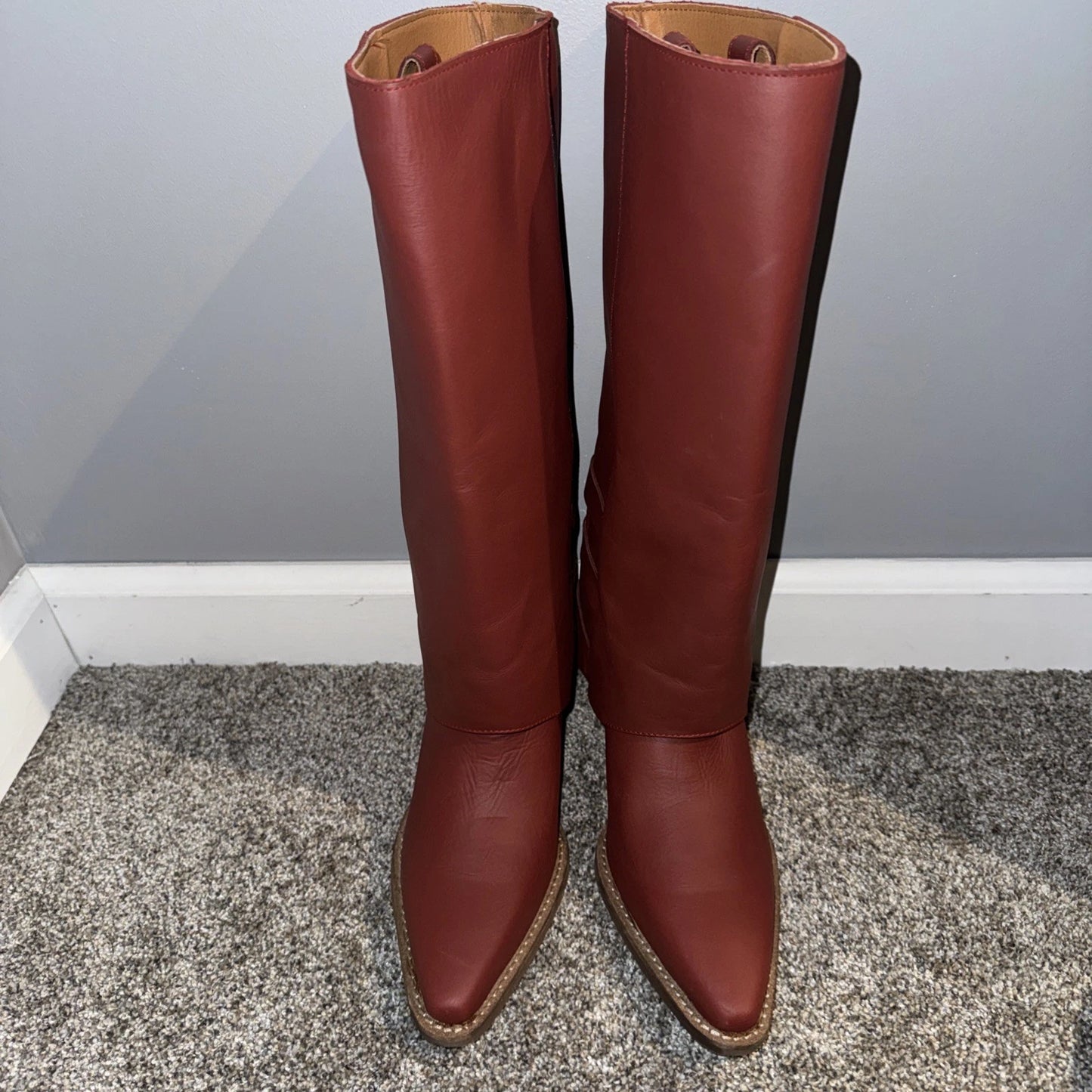 Women’s Size 7 Dingo Red Buckle Boots