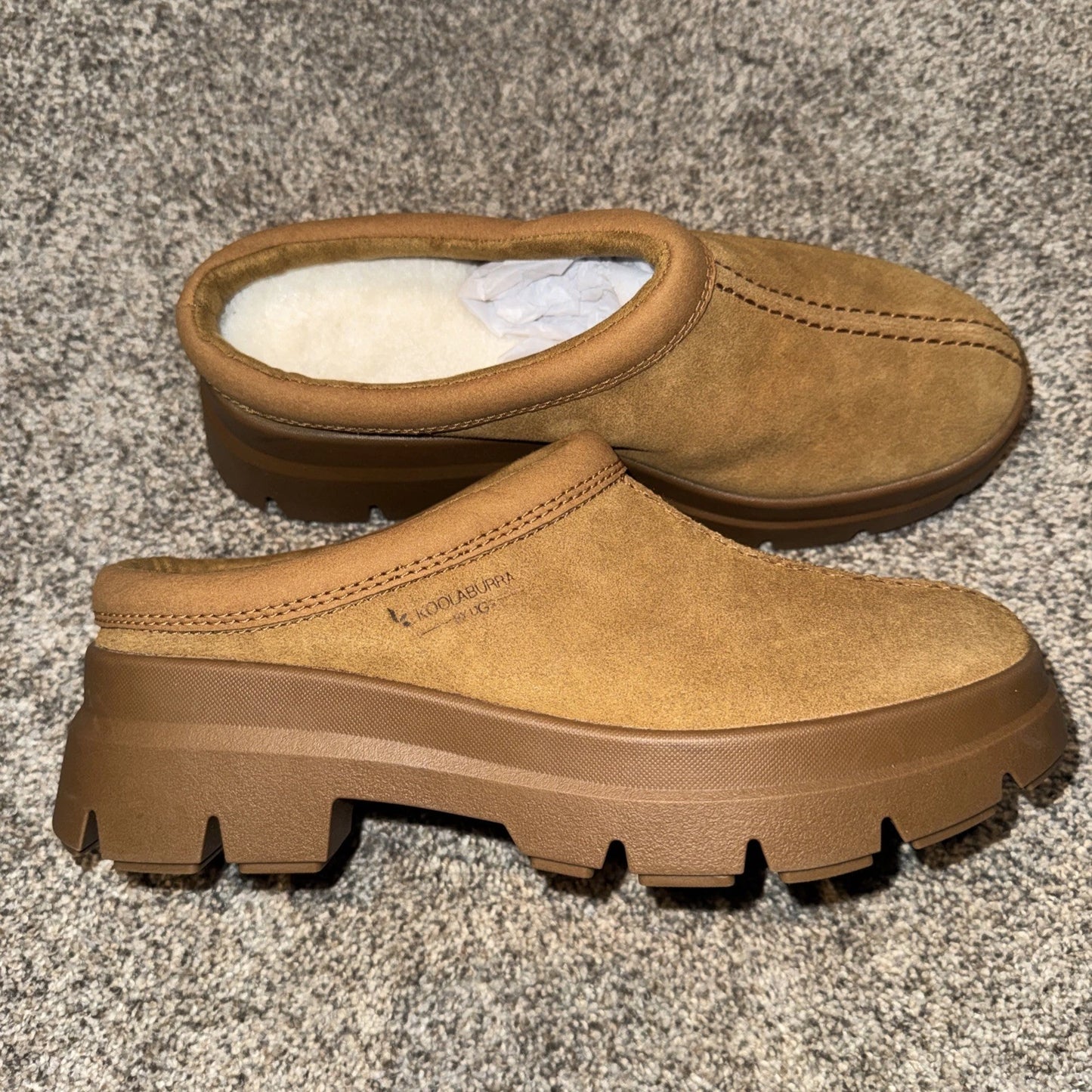 Women’s Size 8- Koolaburra By UGG Clog