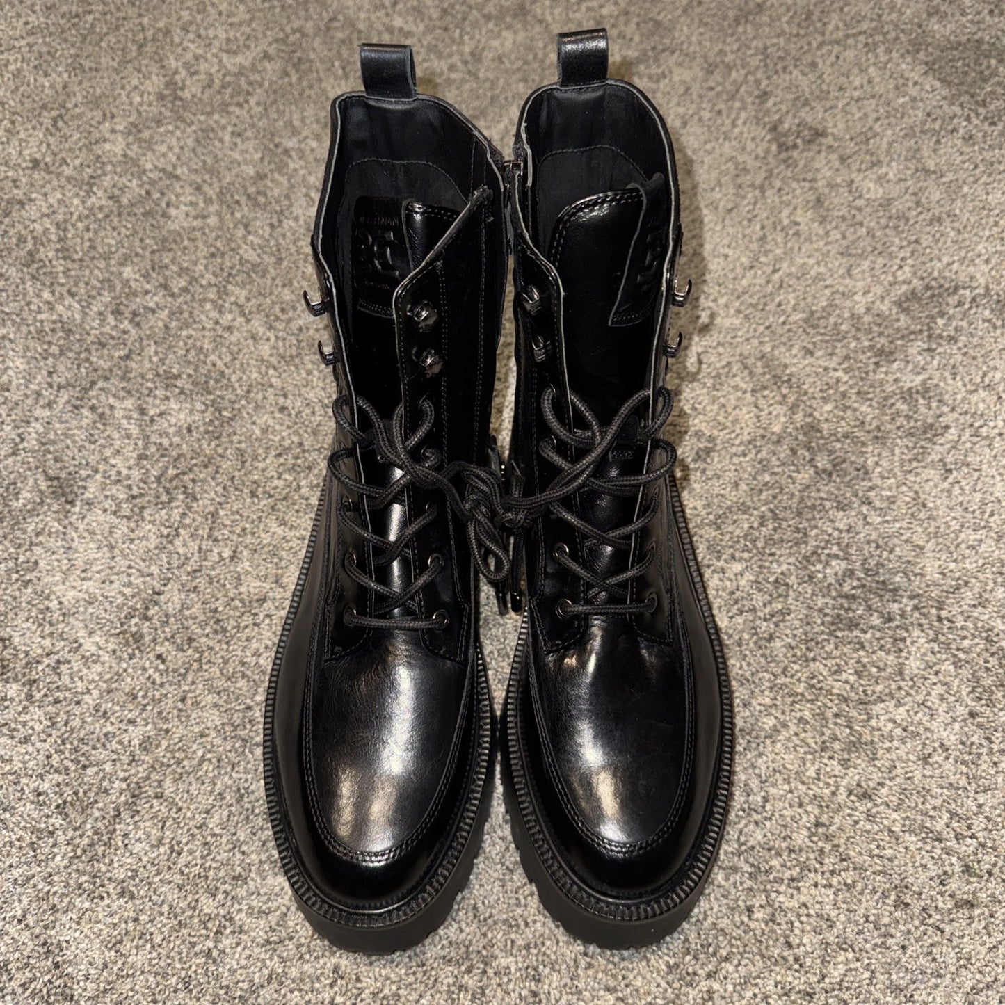 Women’s 10.5 Sam Edelman Boots