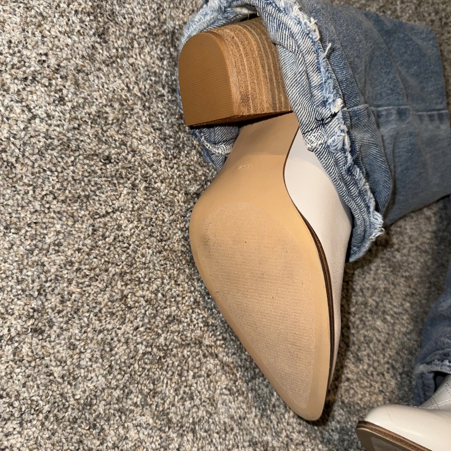 Women’s 9.5 Steve Madden Boots