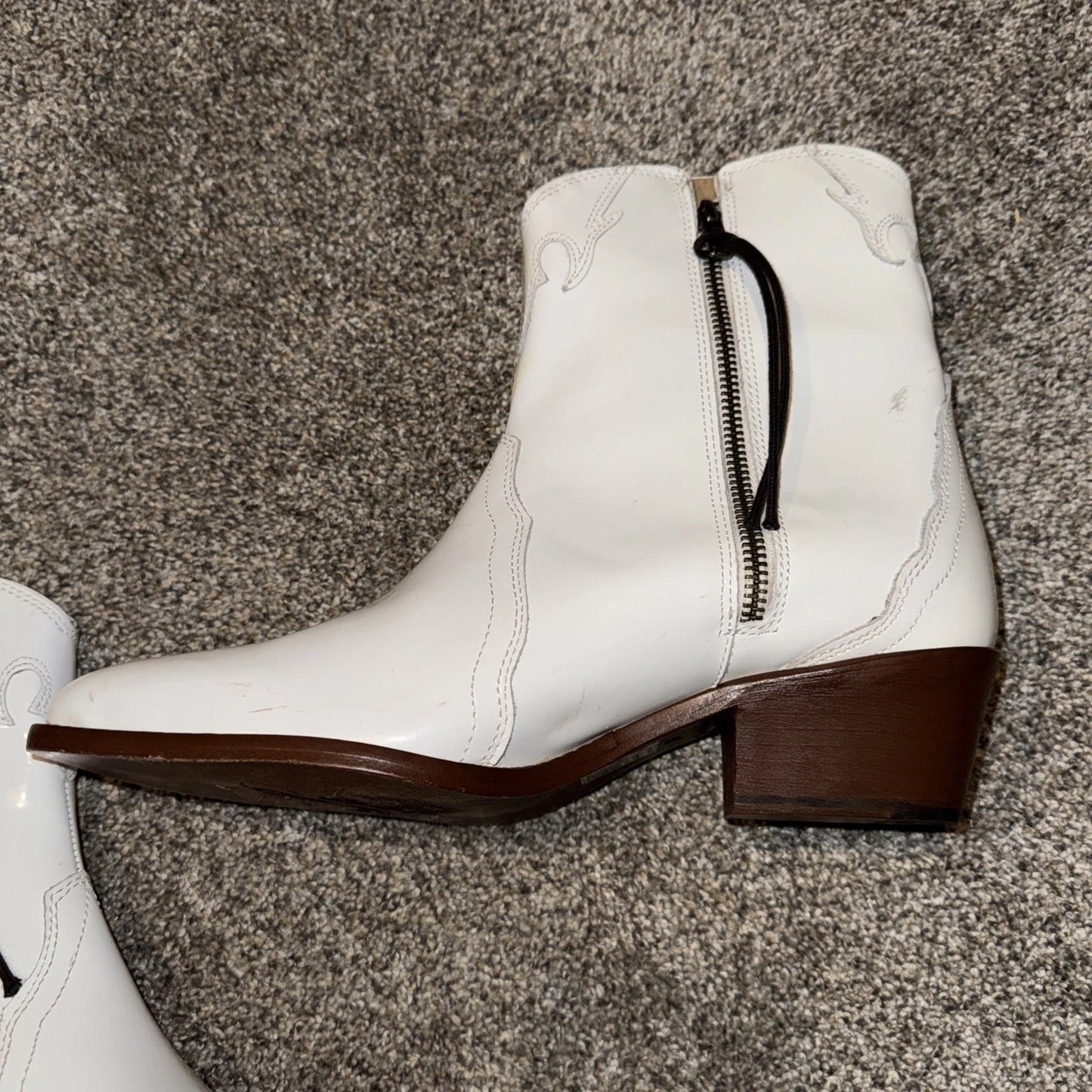 Size 39 Women’s Free People Boots