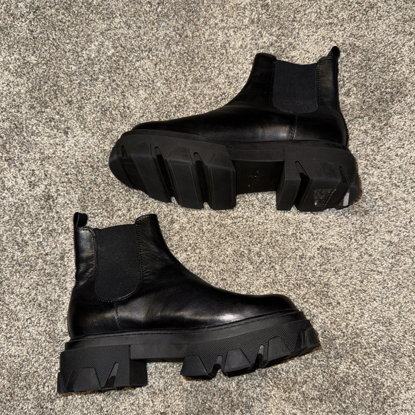 Size 6.5 Women’s Sam Edelman Boots