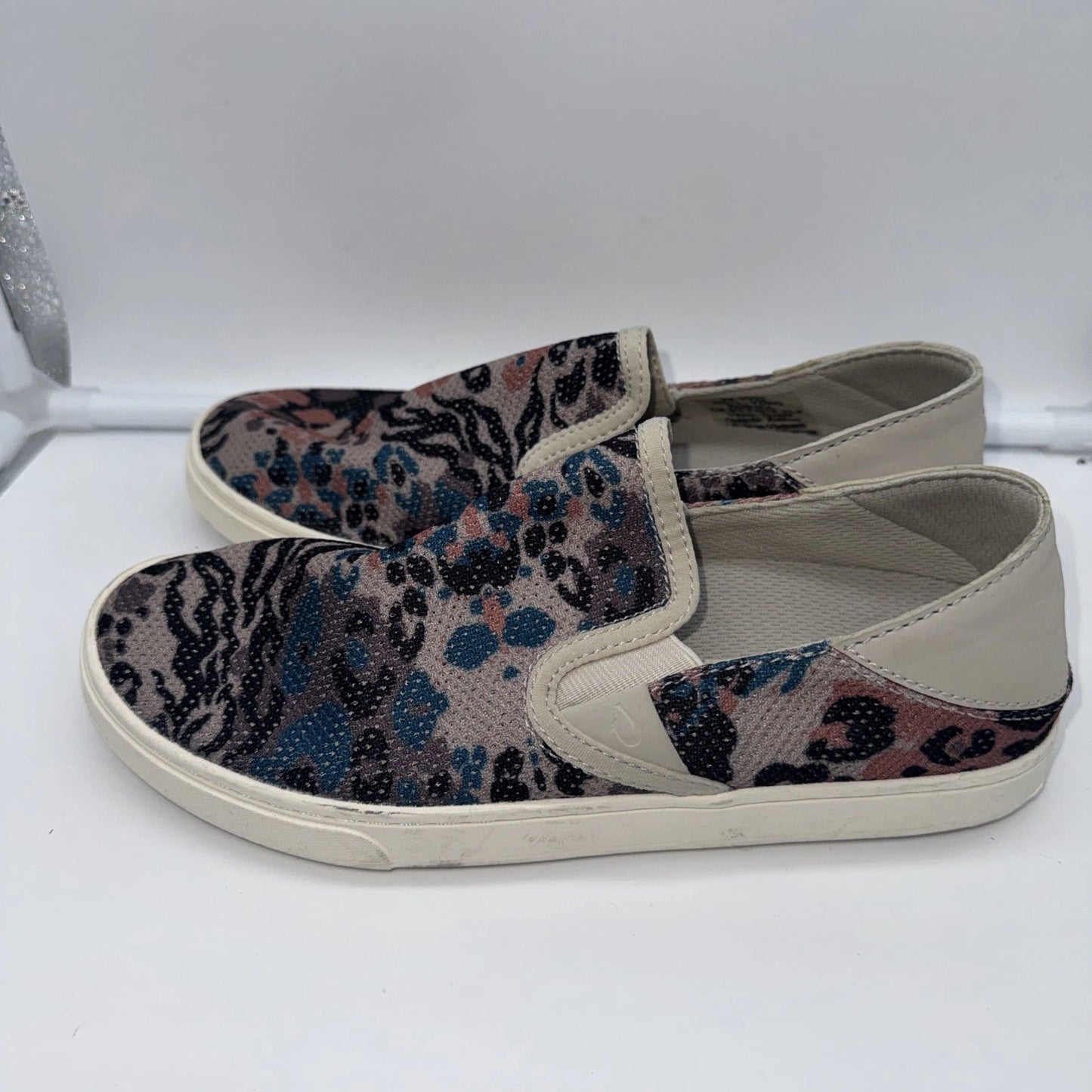 Women’s 6.5 Olukai Pehuea Slip One
