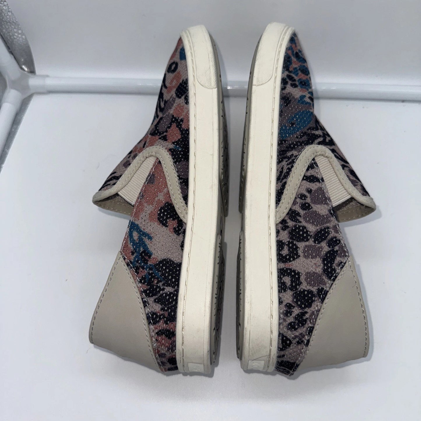 Women’s 6.5 Olukai Pehuea Slip One