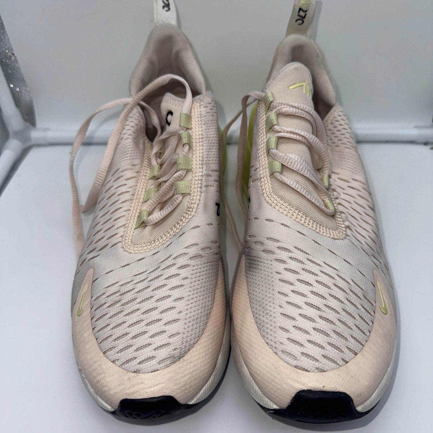 Women’s 8.5 Nike Air Max 270 Guava Ice Life Lime