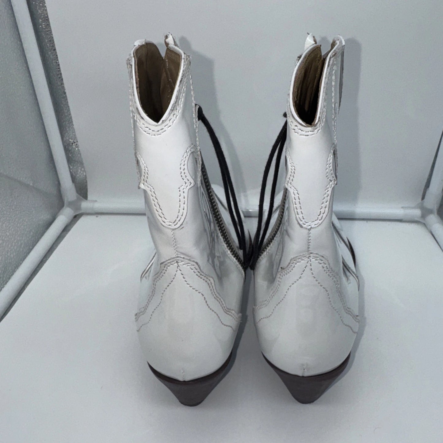 Size 9 Women’s Free People New Frontier Cowboy Boot