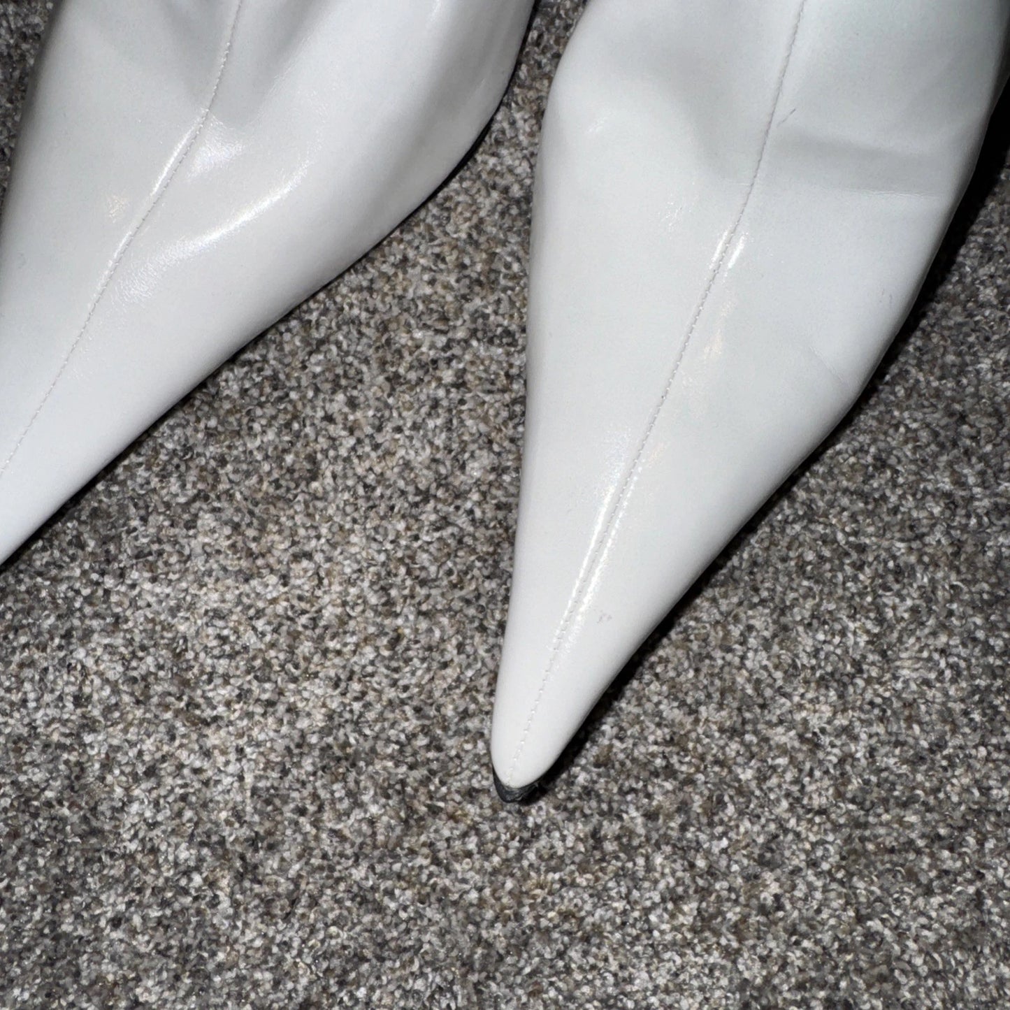 Size 8.5 Women’s Boots Jeffrey Campbell White