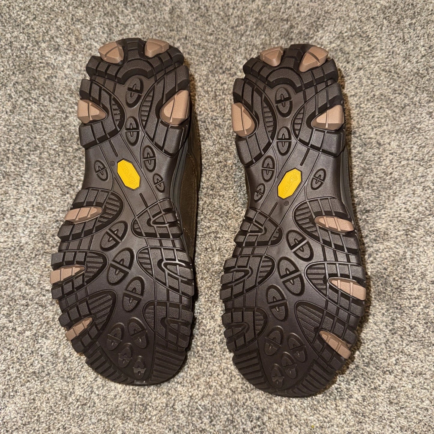 Size 10 Men’s Merrell Moab Adventure 3 WP