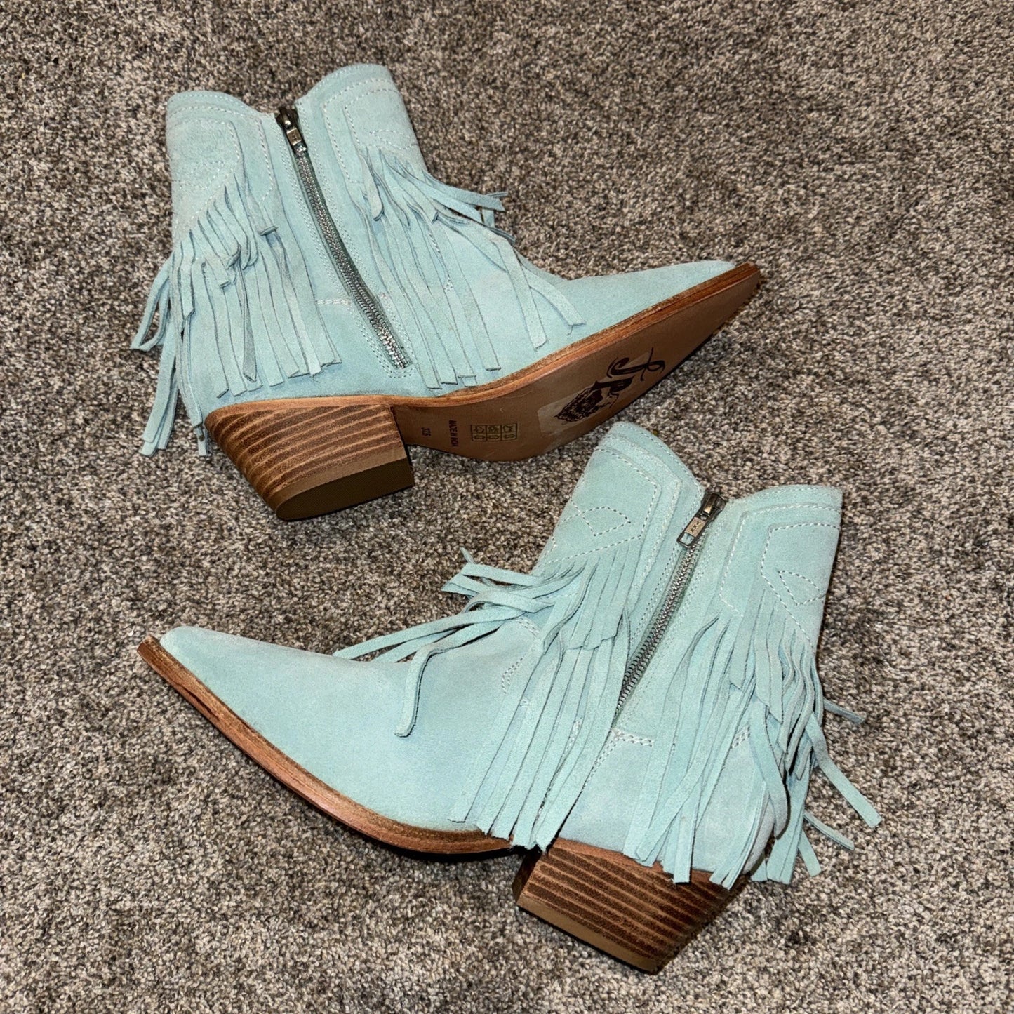 Women’s 7.5 Free People Lawless Fringe Western Boots