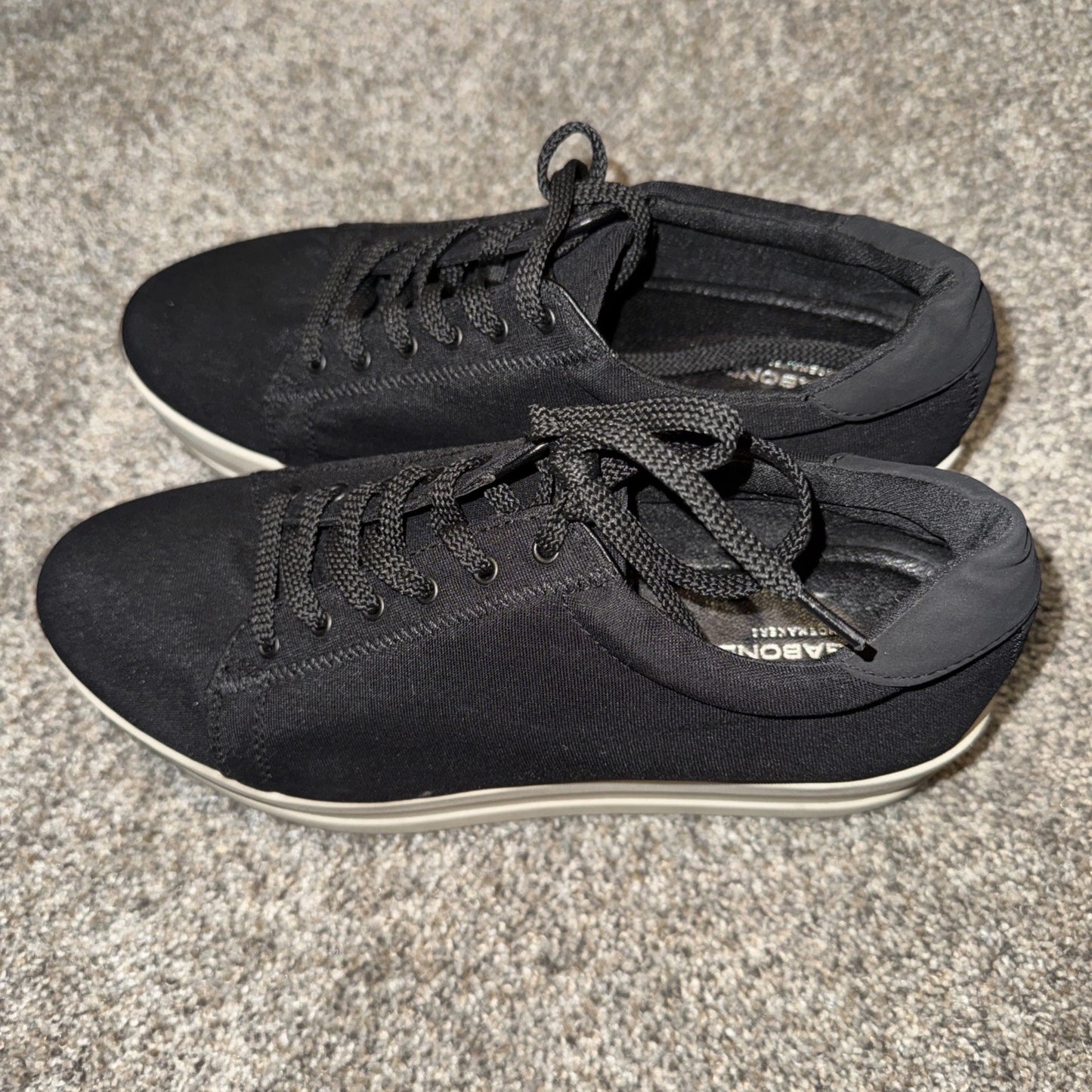 Size 8 Women’s Vagabond Sneakers