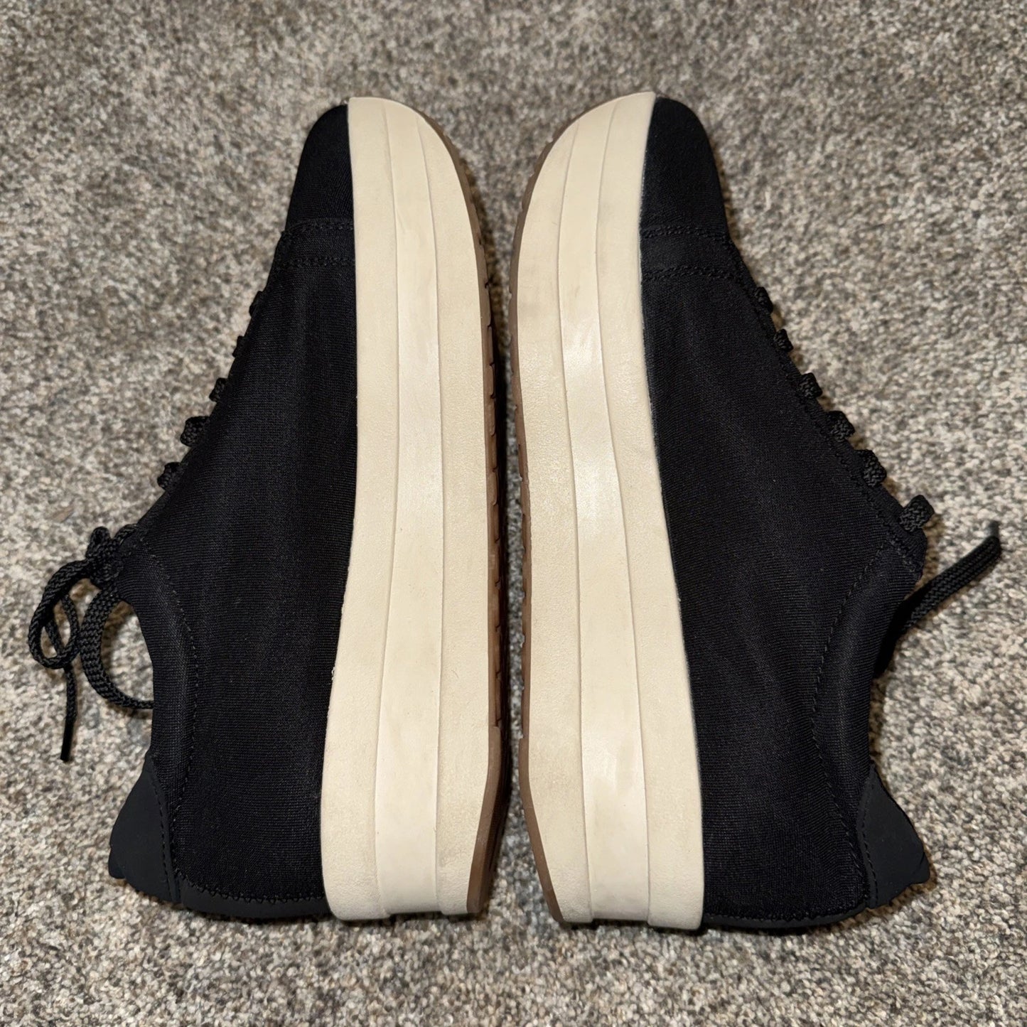 Size 8 Women’s Vagabond Sneakers