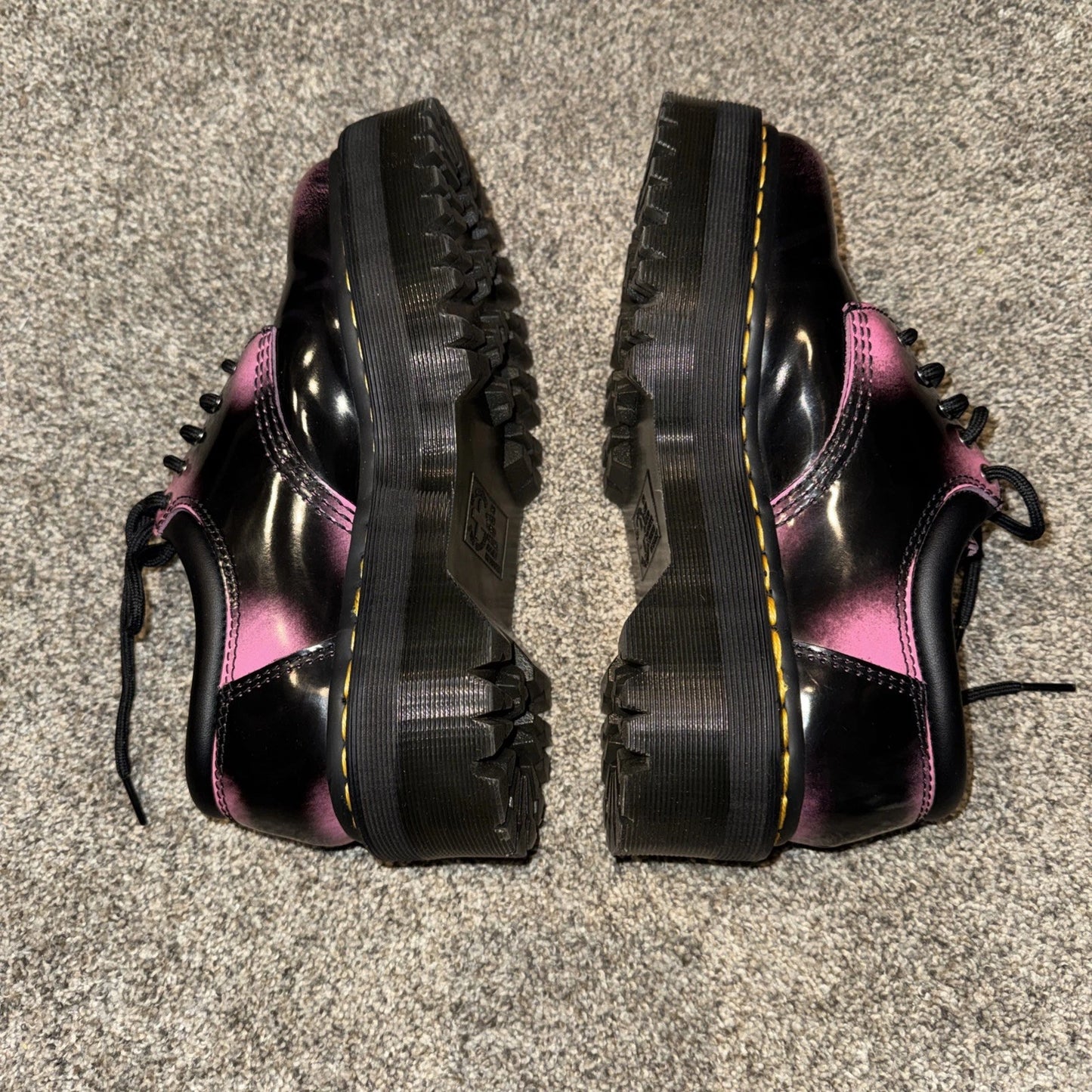 Size 7 Women’s Dr Marten 8053 Platform Derby