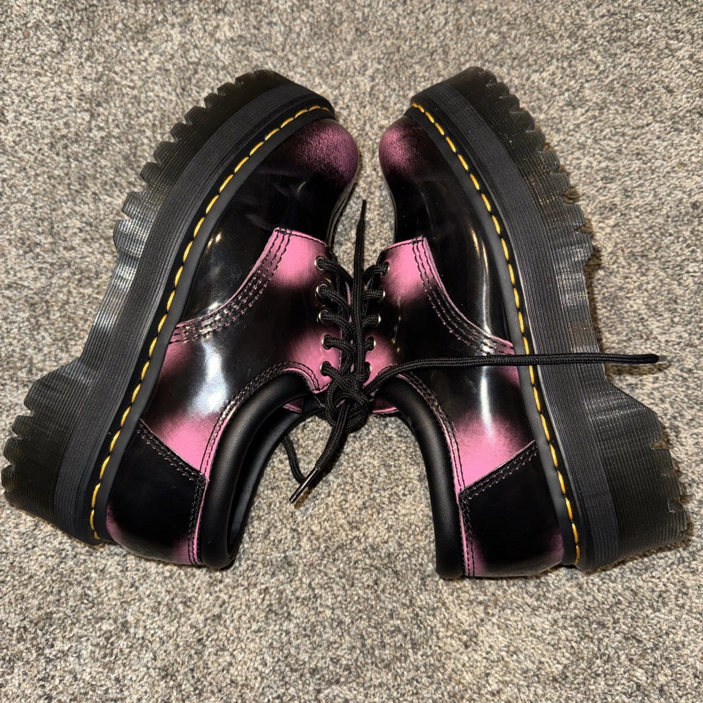 Size 7 Women’s Dr Marten 8053 Platform Derby