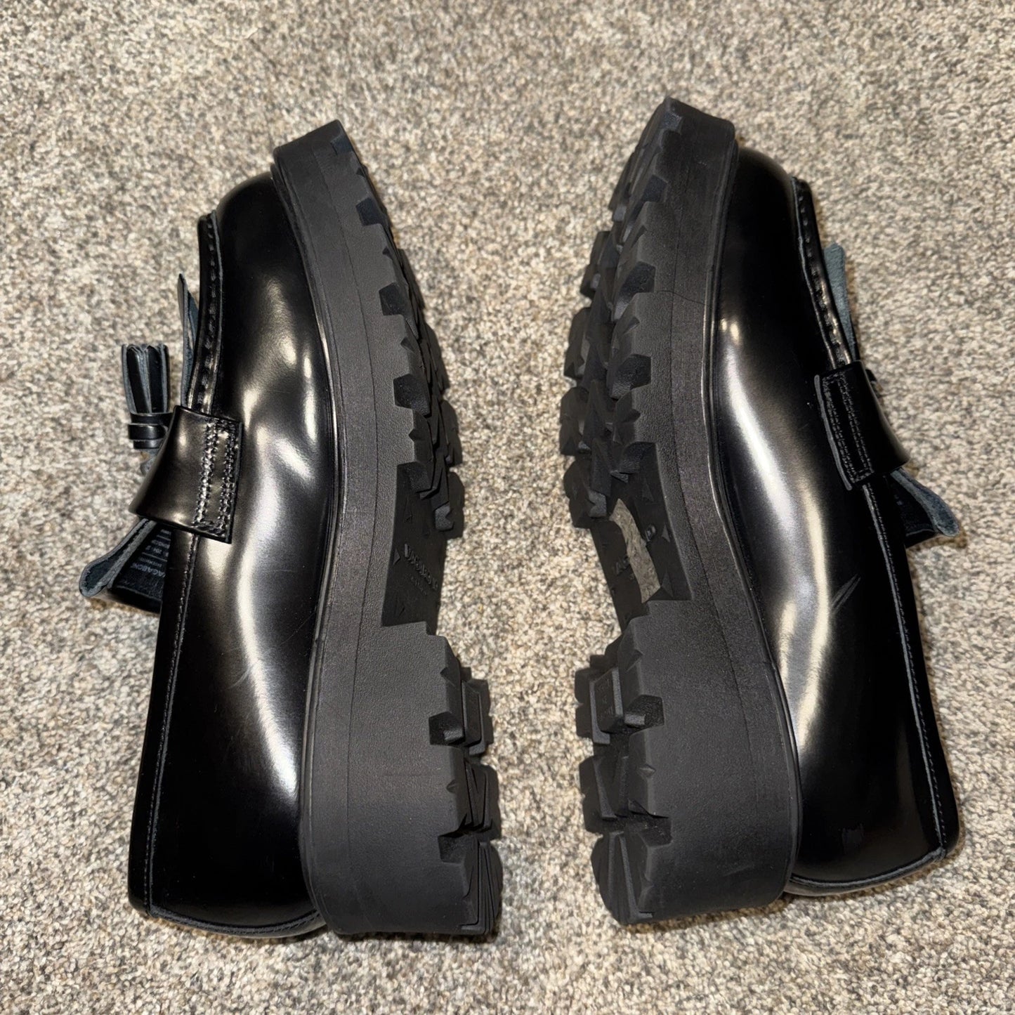 Size 39 Women’s Vagabond Loafers Black