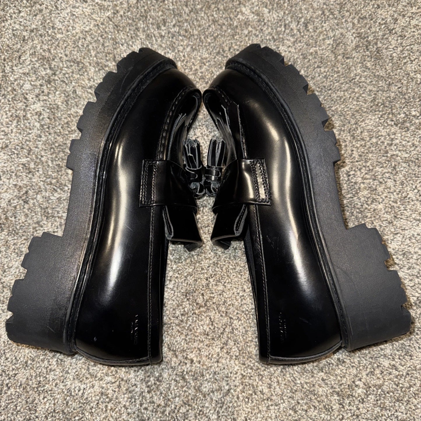Size 39 Women’s Vagabond Loafers Black