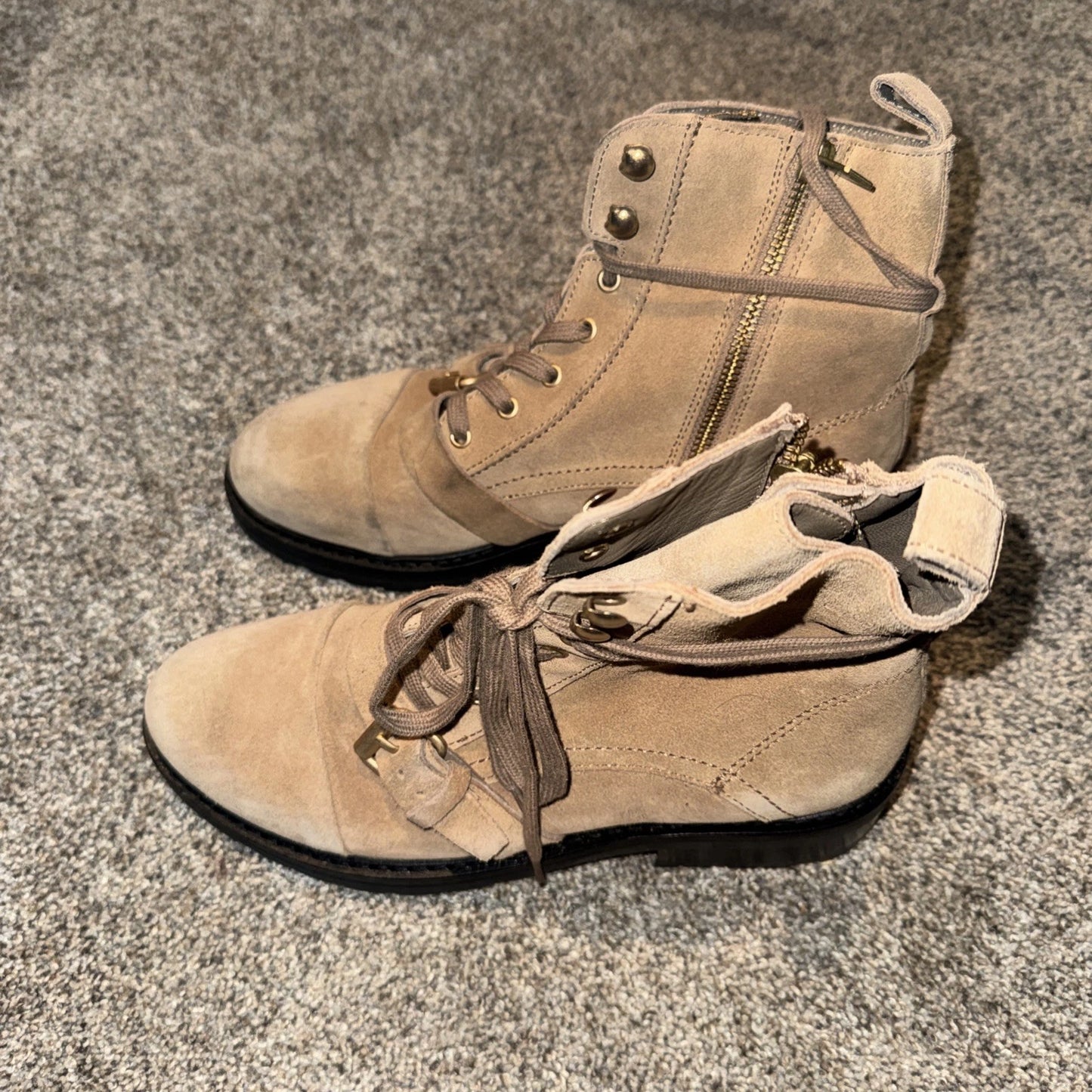 Size 8 Women’s Allsaints Donita Boots