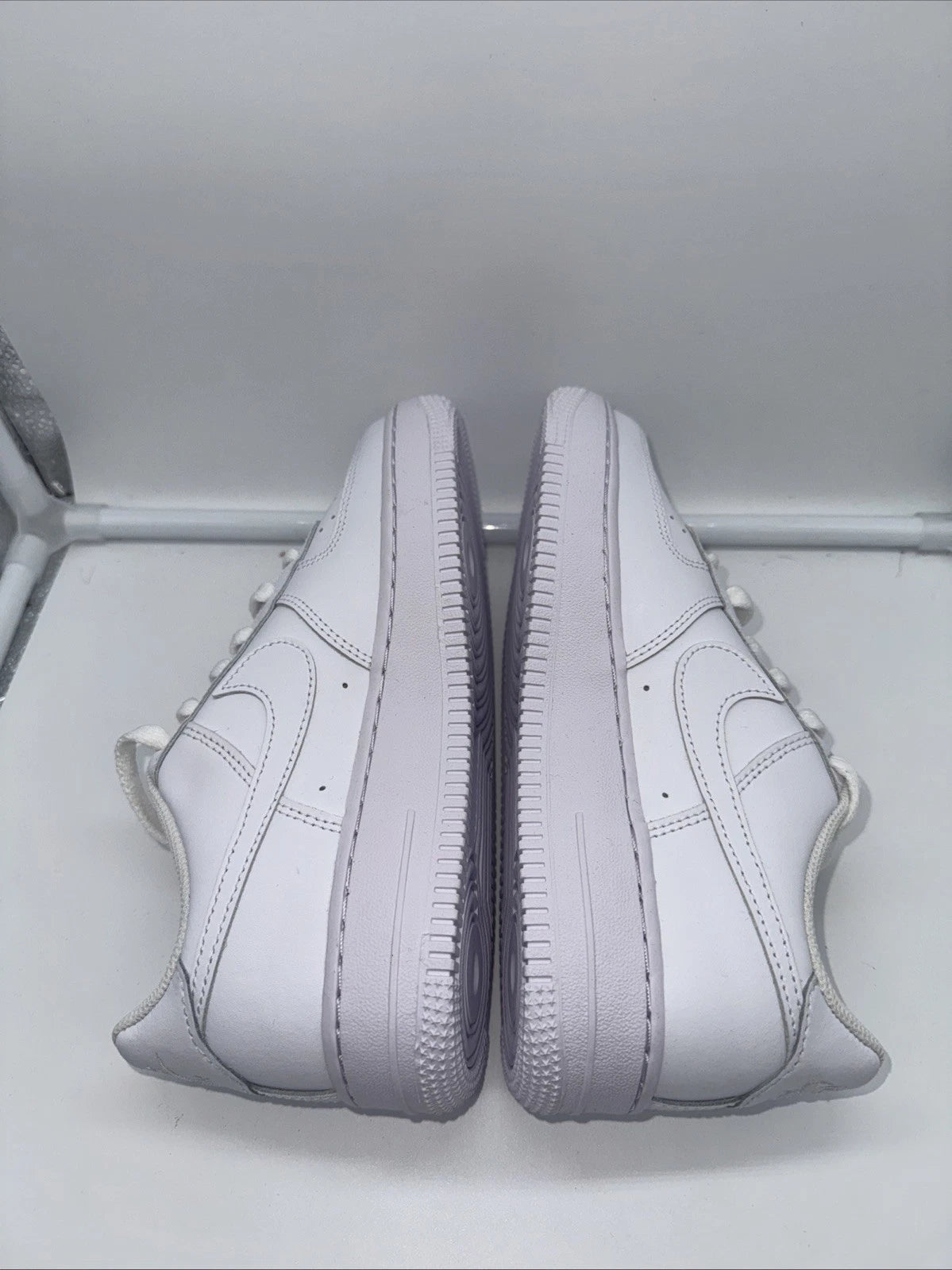 Size 4Y Nike Air Force 1 LE