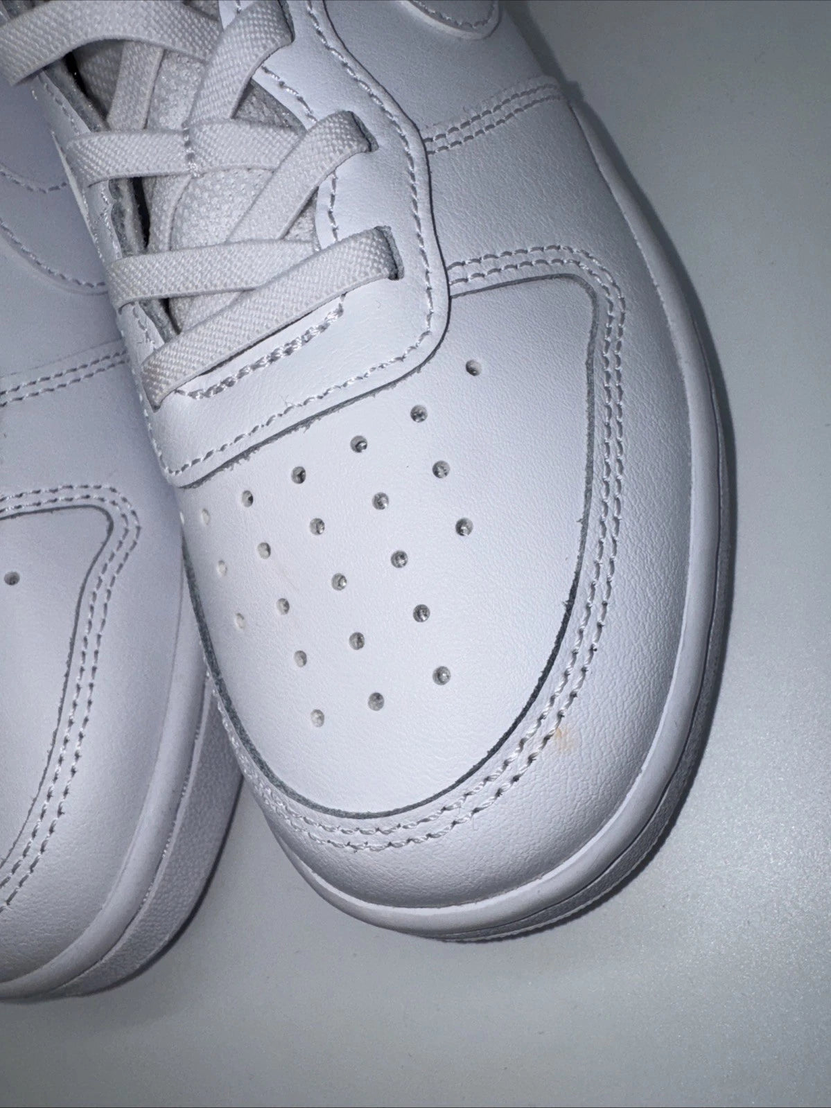 Size 3Y Nike Court Borough Low 2 White