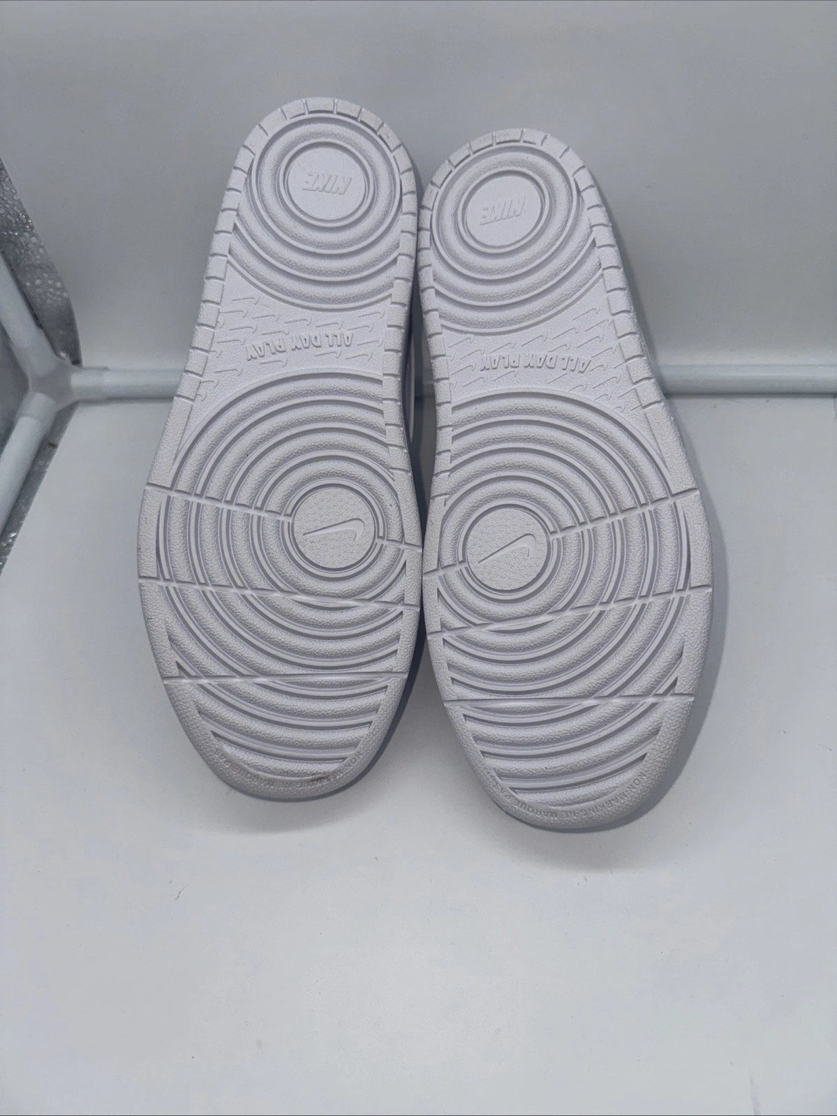 Size 3Y Nike Court Borough Low 2 White
