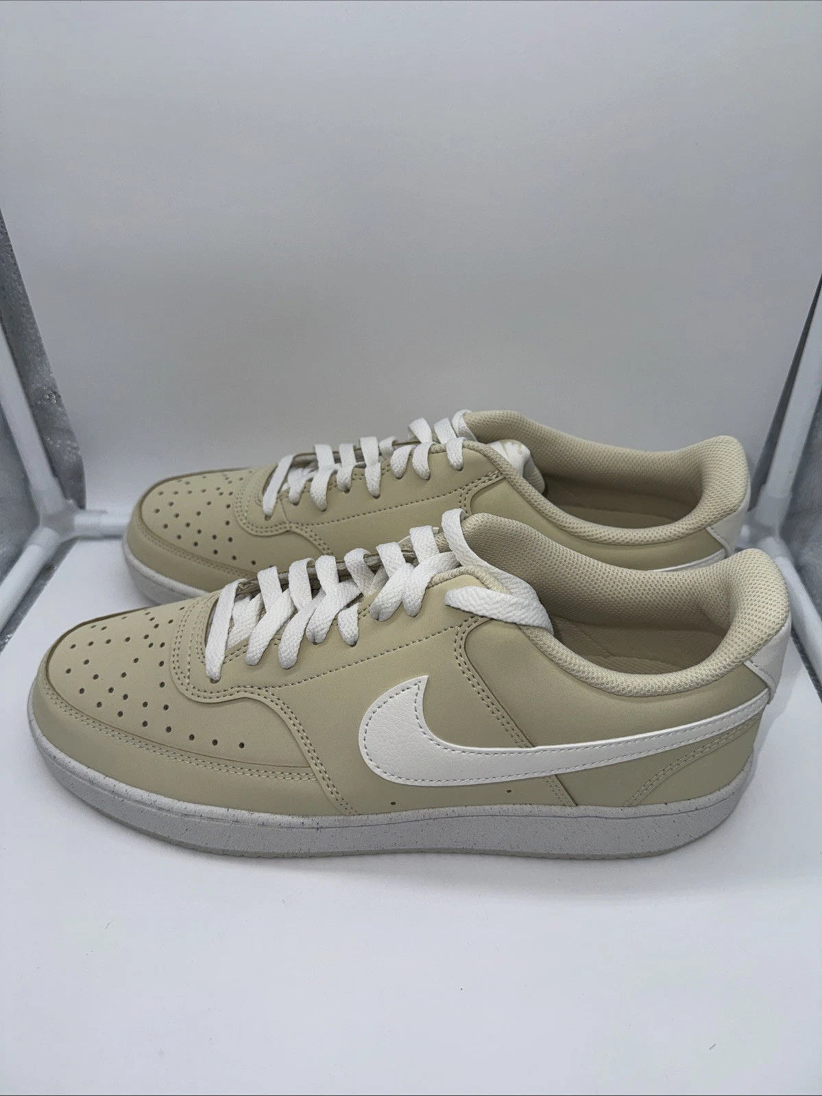 Size 11 Men’s Nike Court Vision Lo