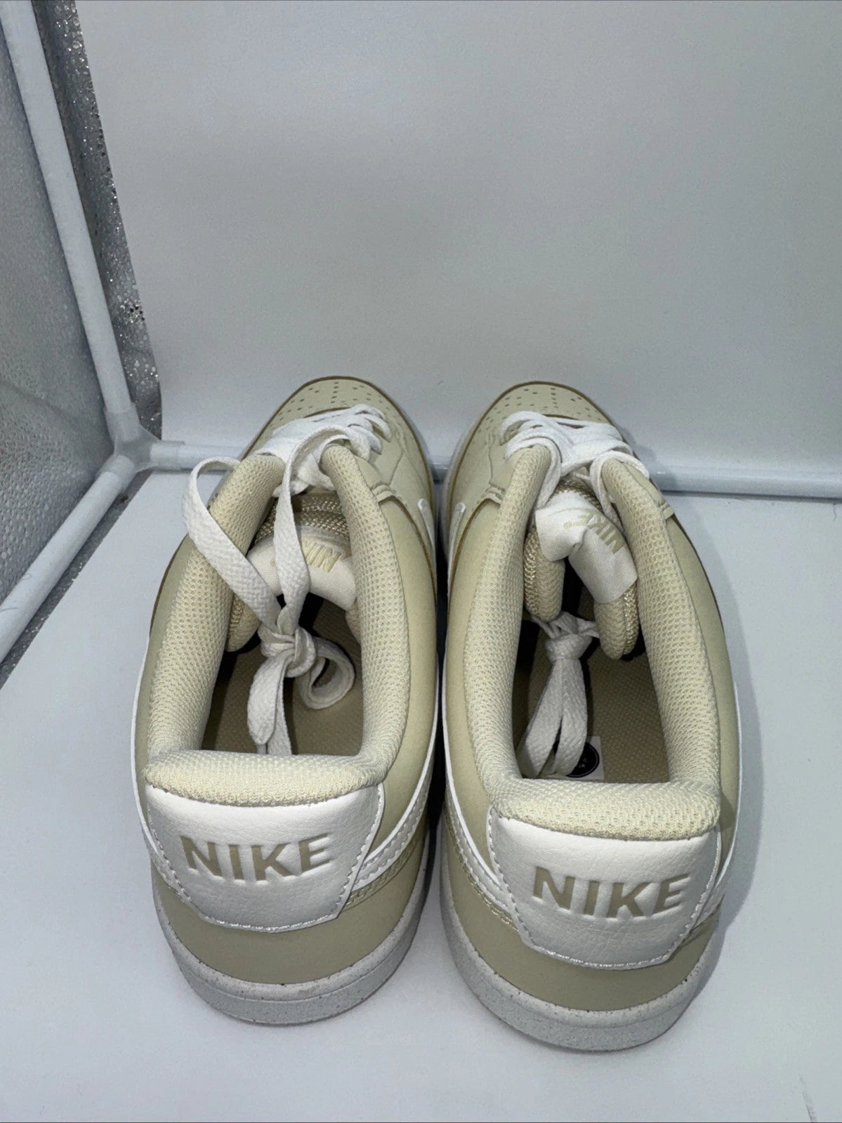 Size 11 Men’s Nike Court Vision Lo