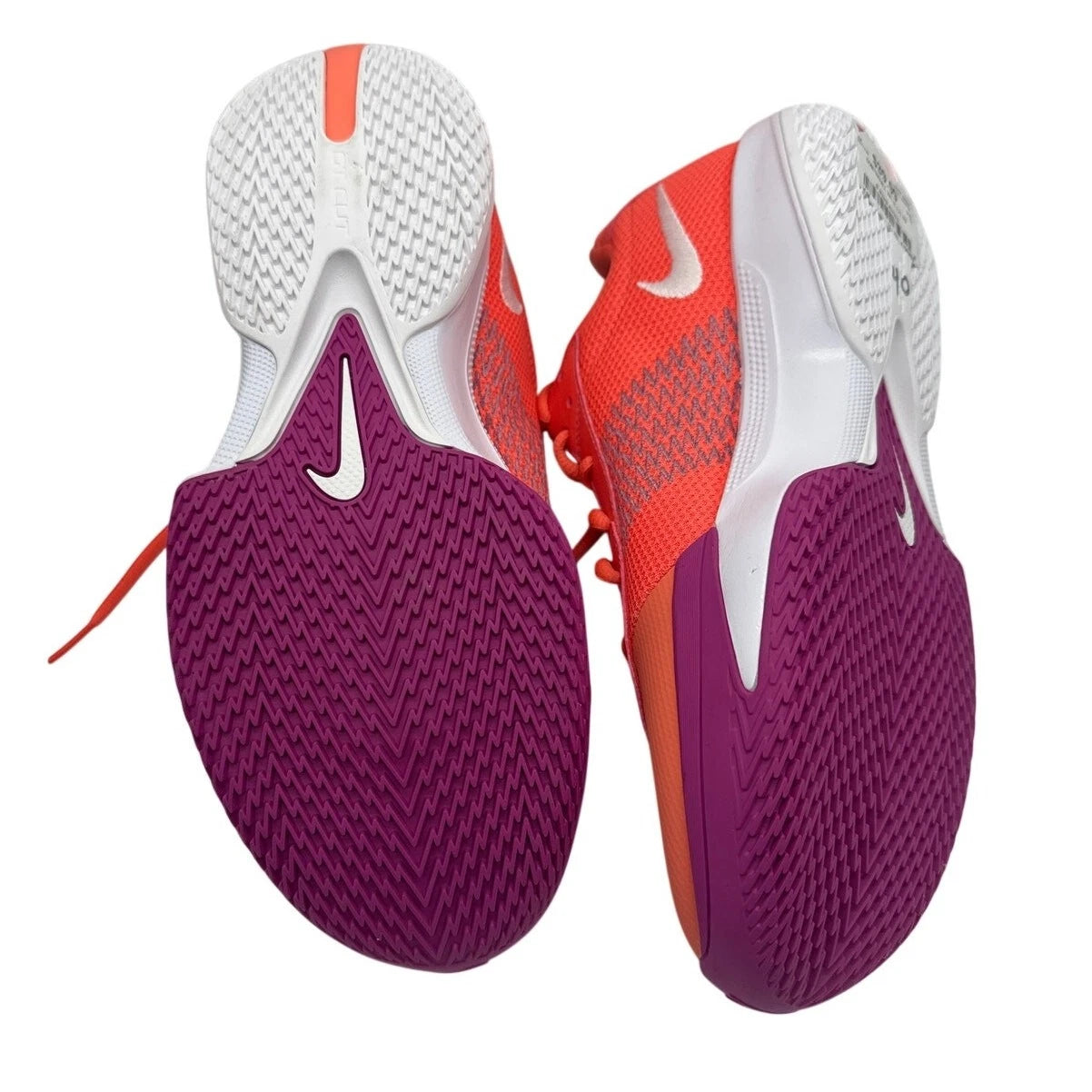 Size 10 Men's Nike Zoom GT Cut Academy