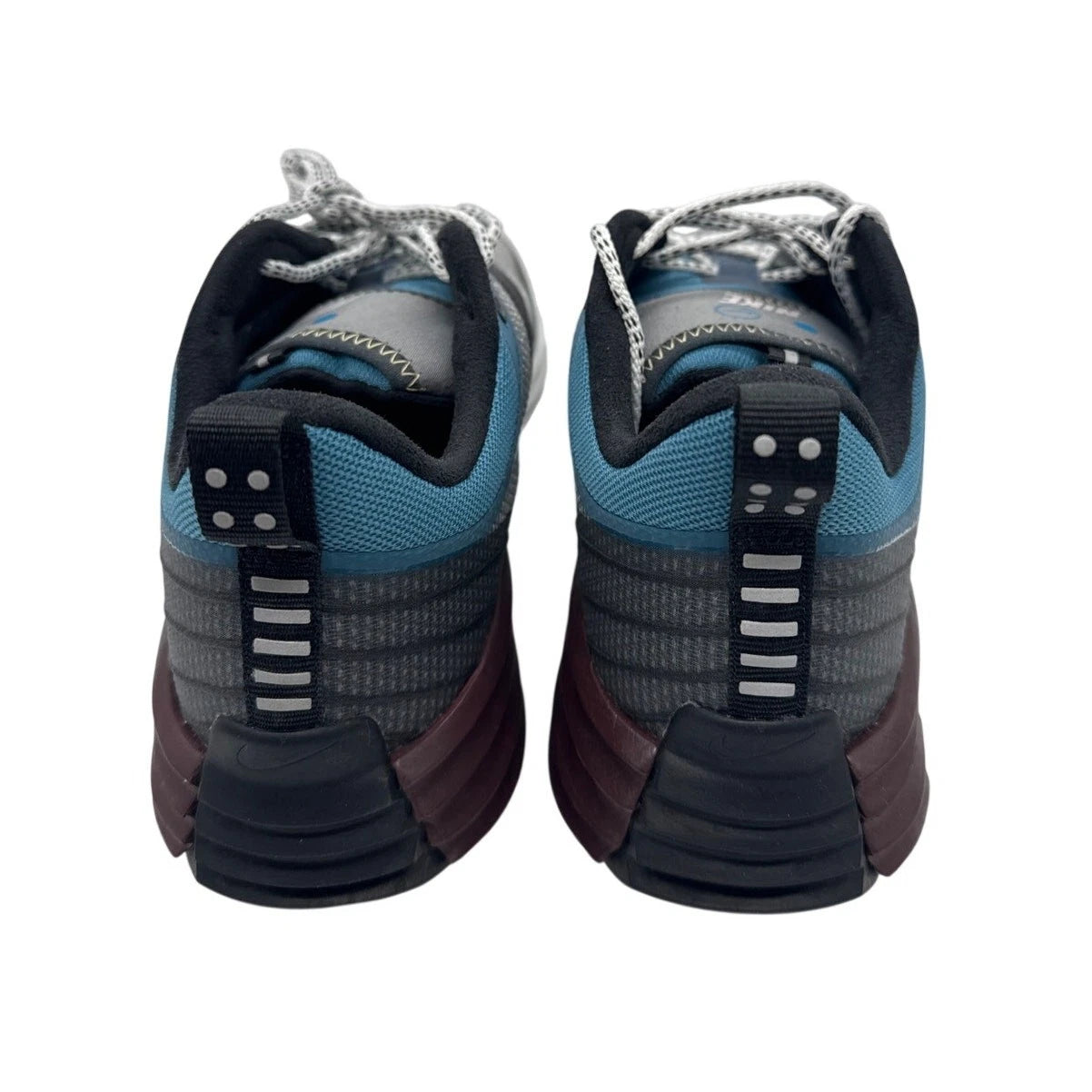 Size 10 Men's Nike Lunar Roam SE