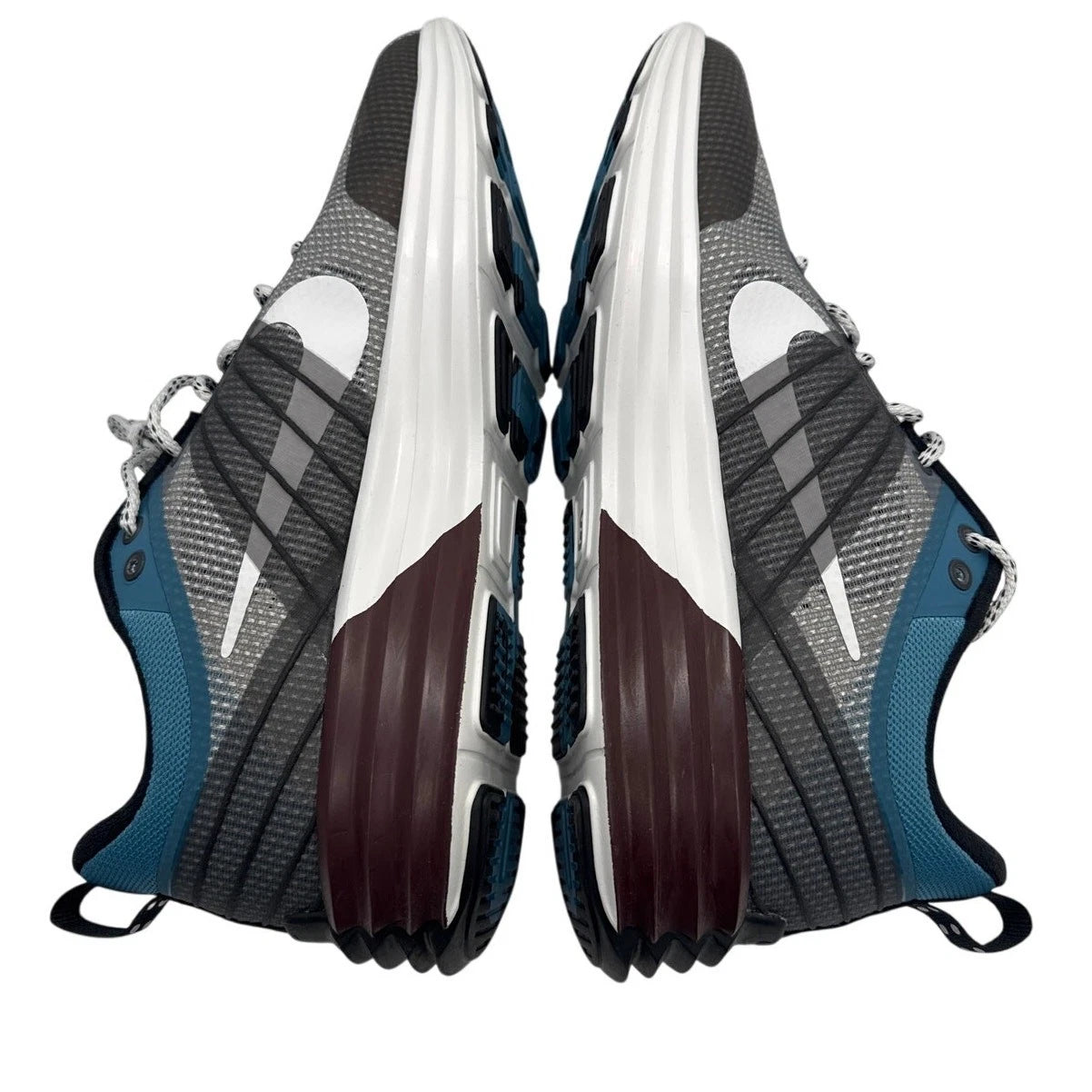 Size 10 Men's Nike Lunar Roam SE