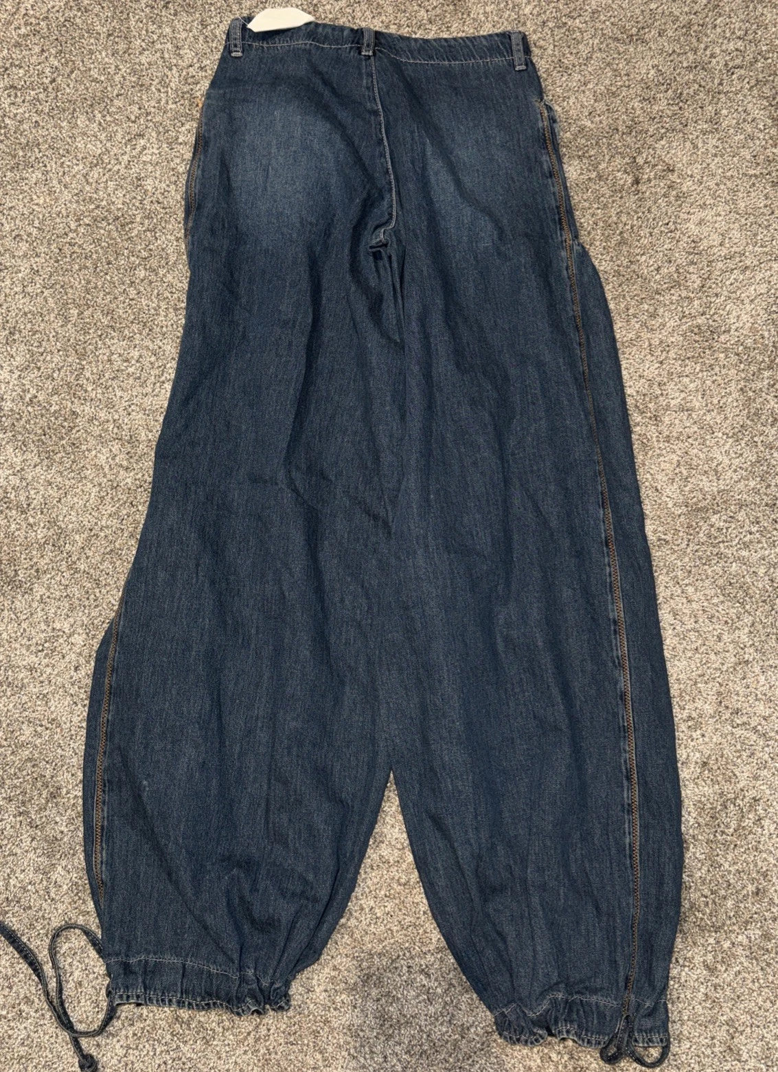 Women’s Size 24- We The Free Jeans