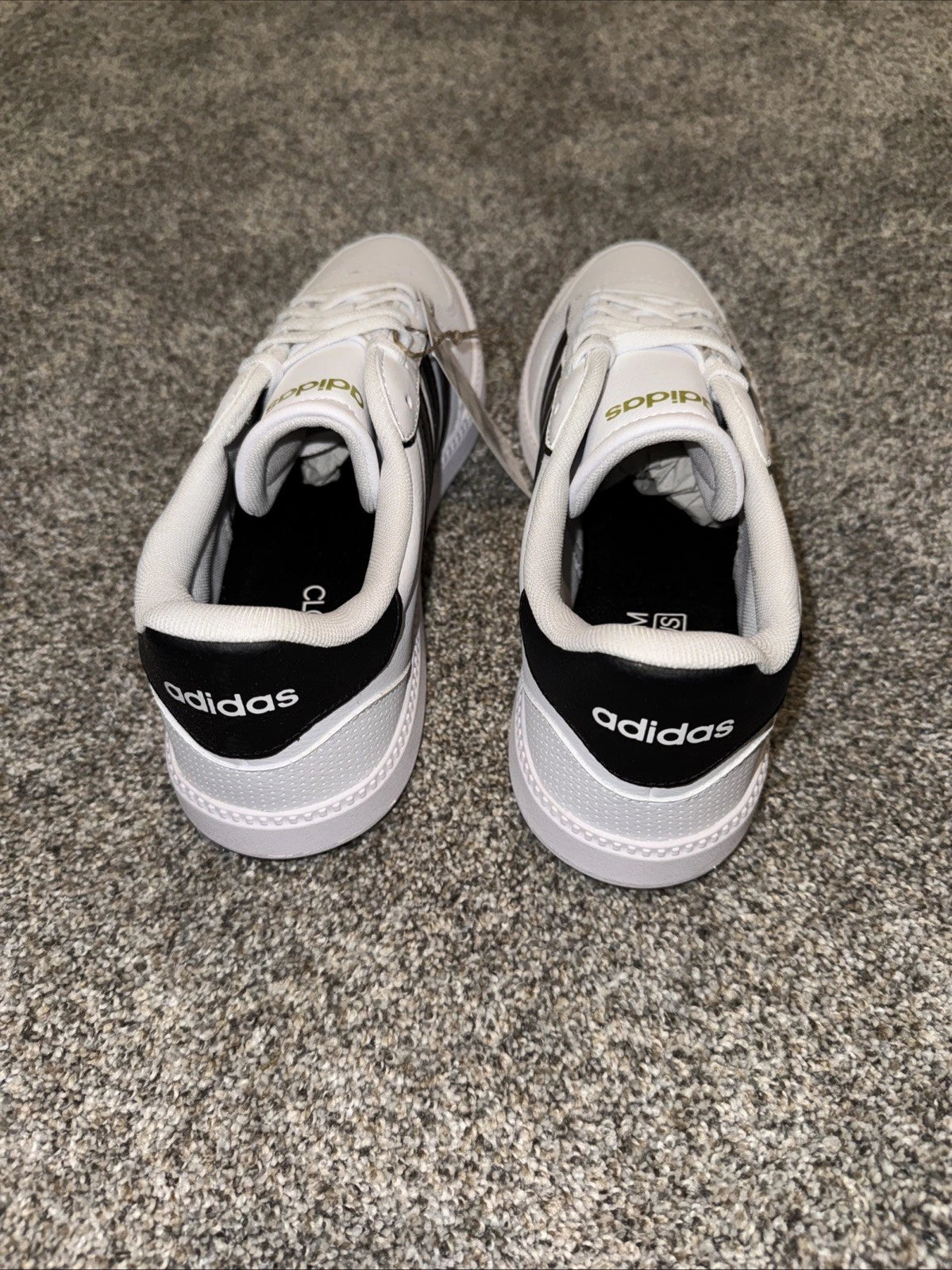 Adidas Breaknet Sleek Women’s  Size 10