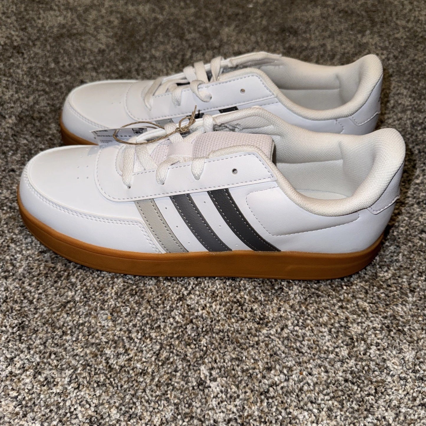 Adidas Breaknet 2.0 Kids Size 6.5Y
