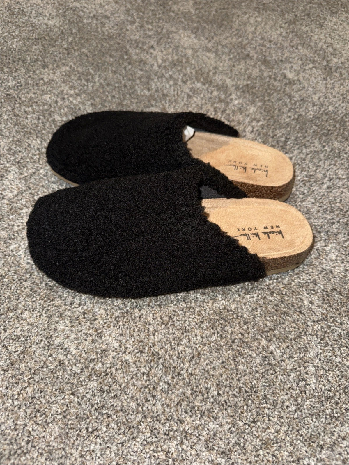 Nicole Miller Black Slide On Women’s Size 8