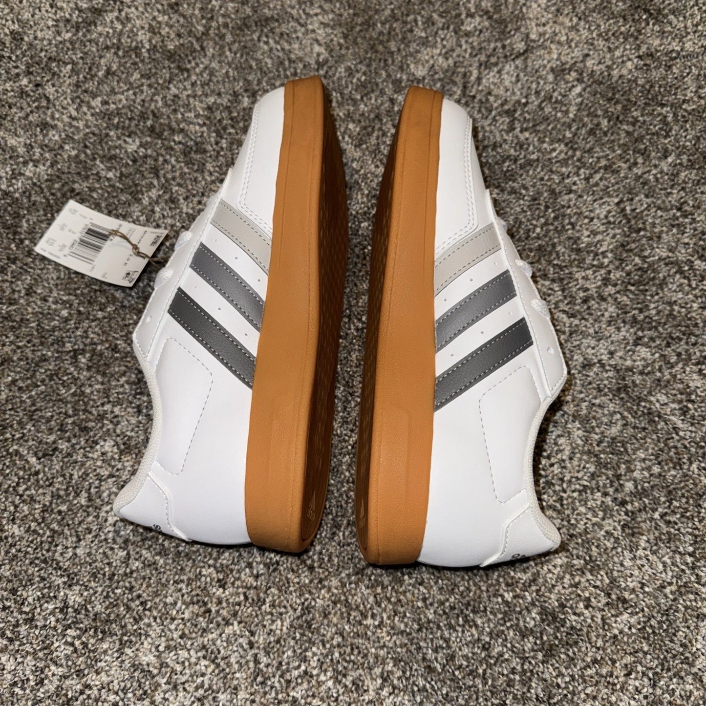 Adidas Breaknet 2.0 Kids Size 3.5Y