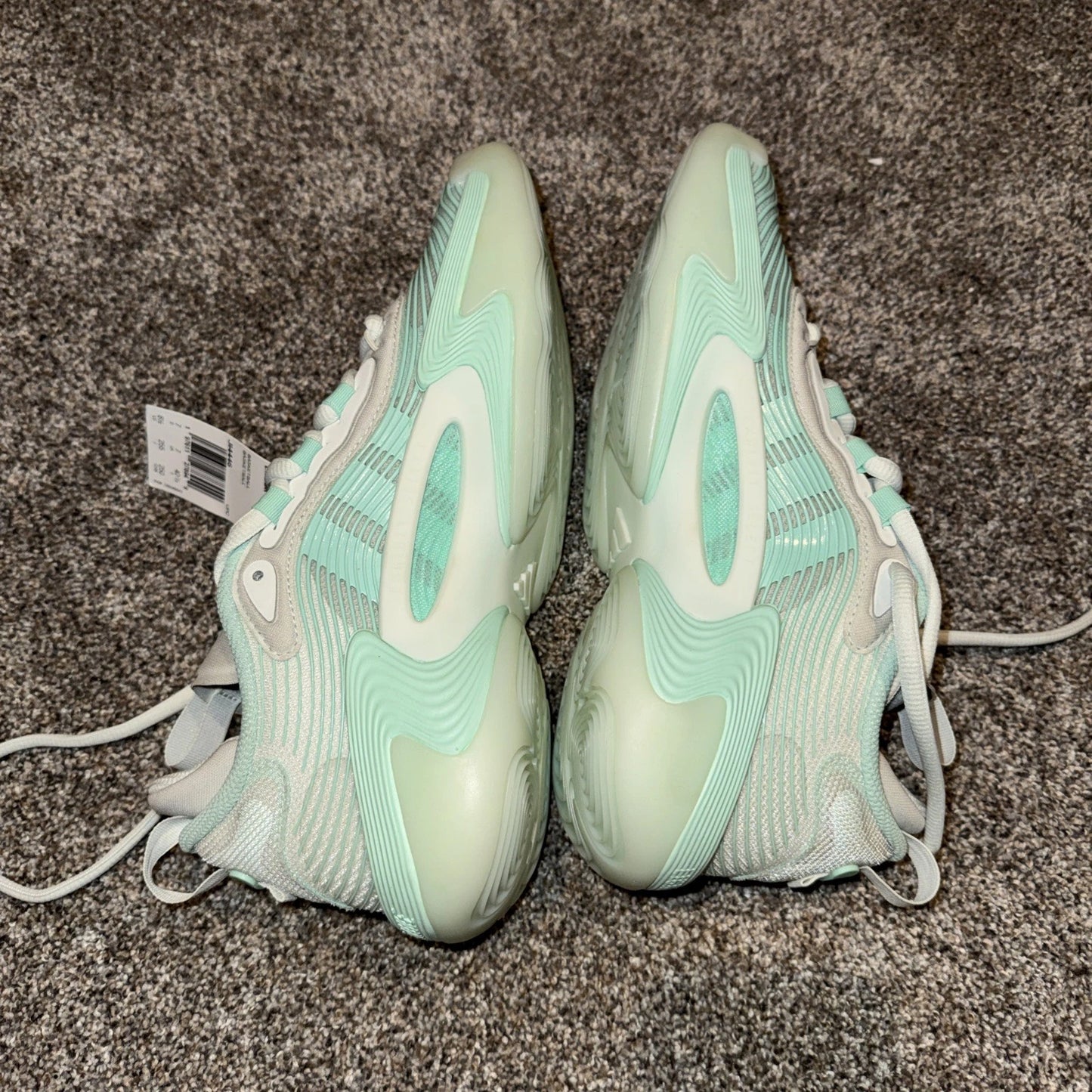 Adidas Exhibit Select 2.0 Pro Women’s Size 8.5