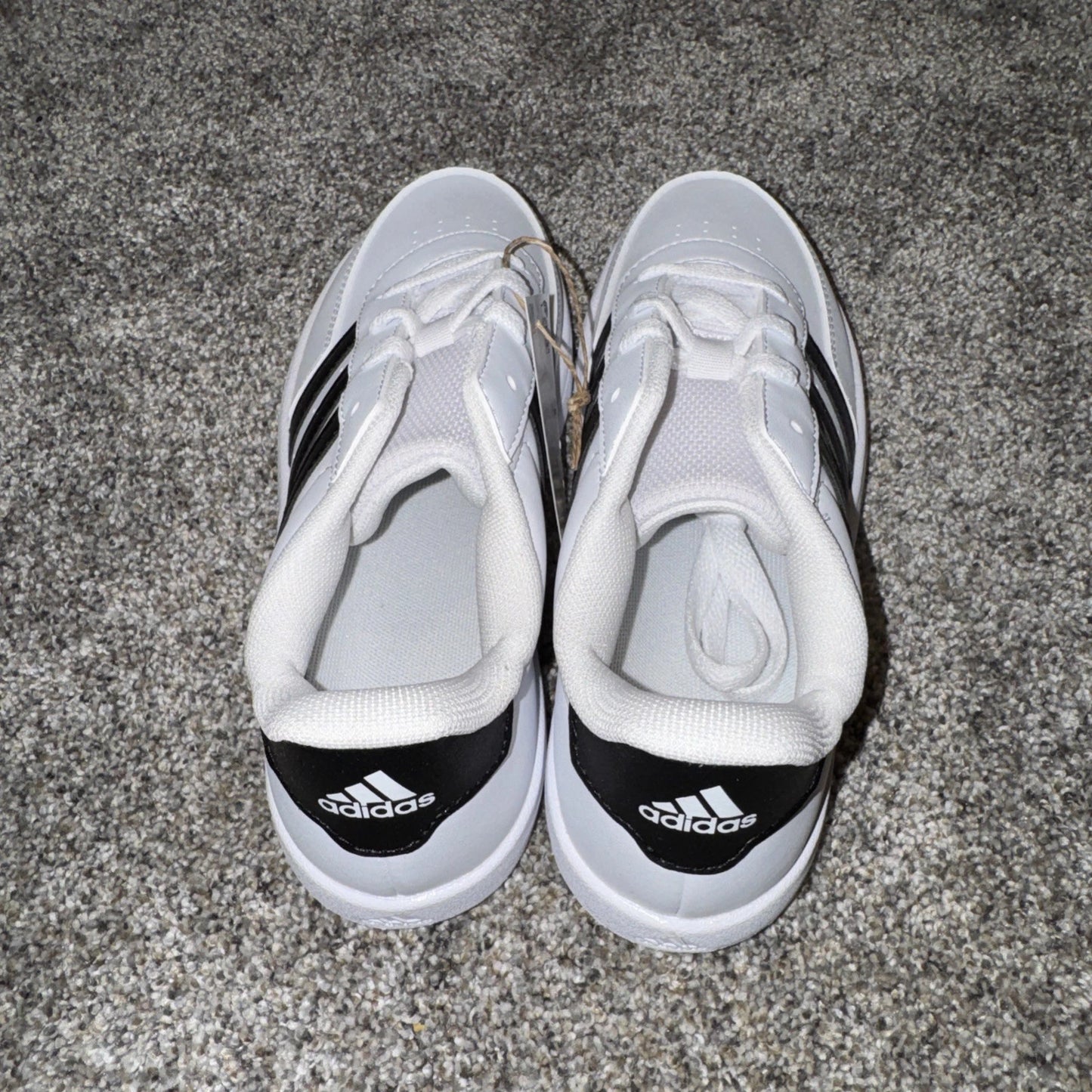 Adidas Breaknet 2.0 Kids Size 3.5 White