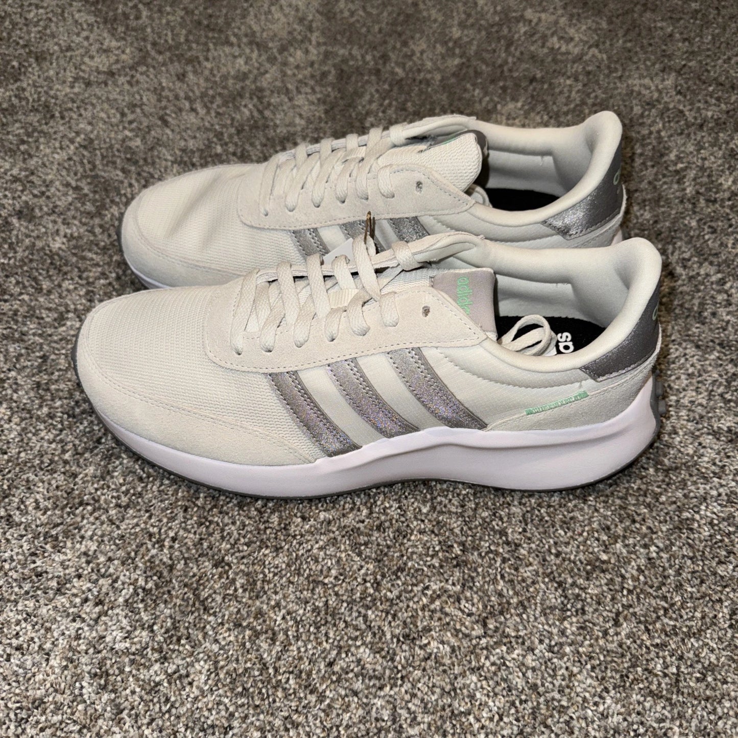 Adidas Run 70s Women’s Size 8.5