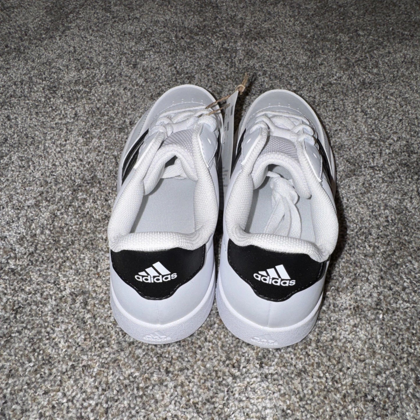 Adidas Breaknet 2.0 Kids Size 1.5Y