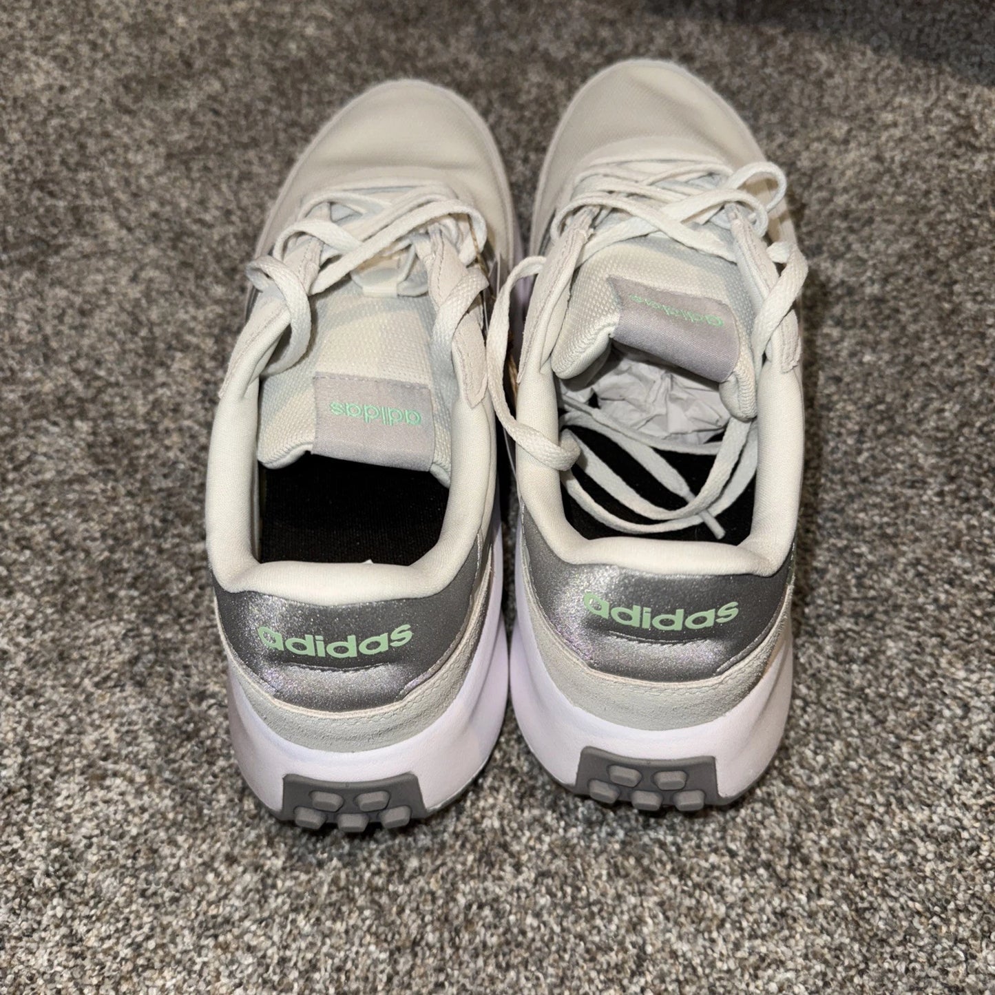 Adidas RUN 70s Women’s Size 9