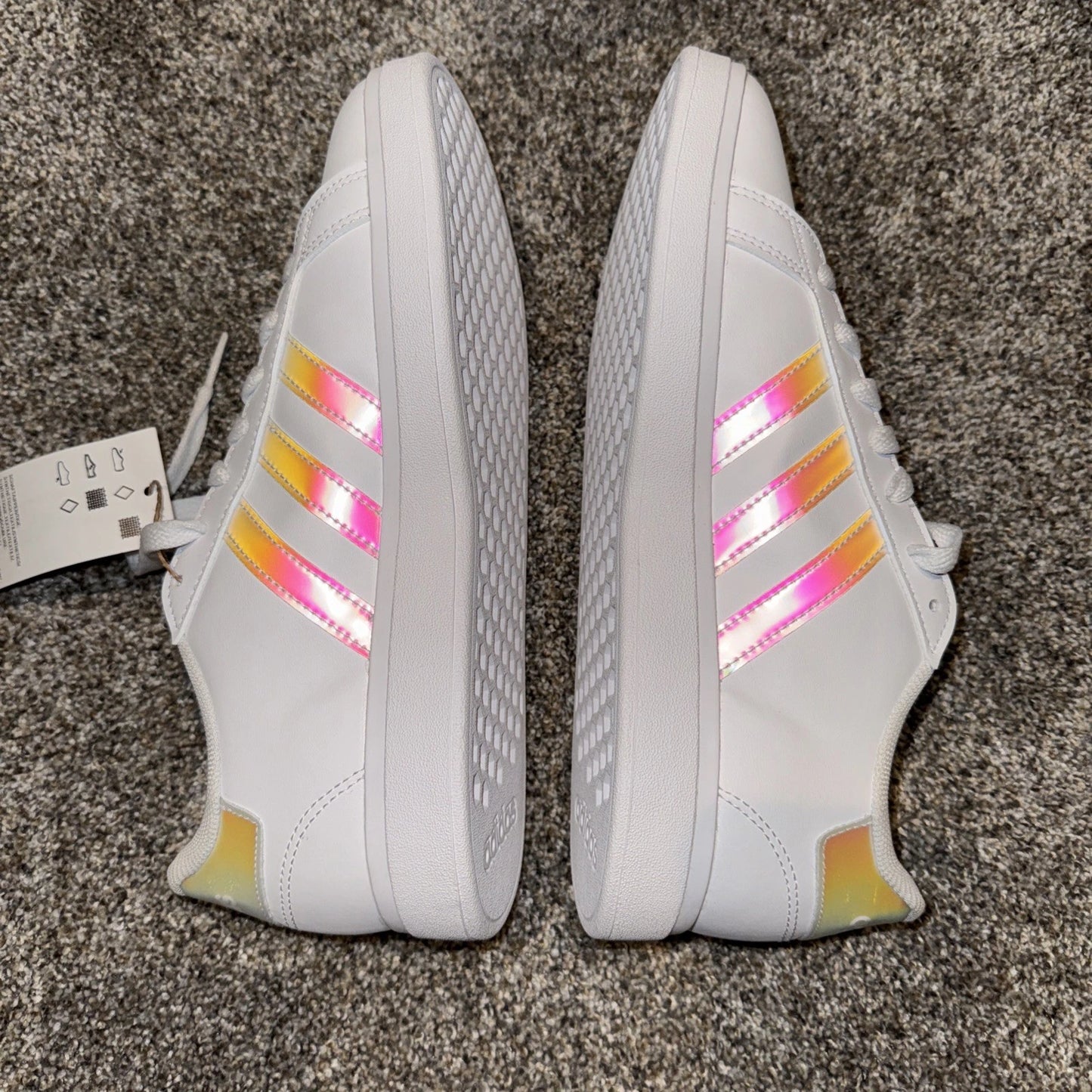 Adidas Grand Court 2.0- Size 6Y